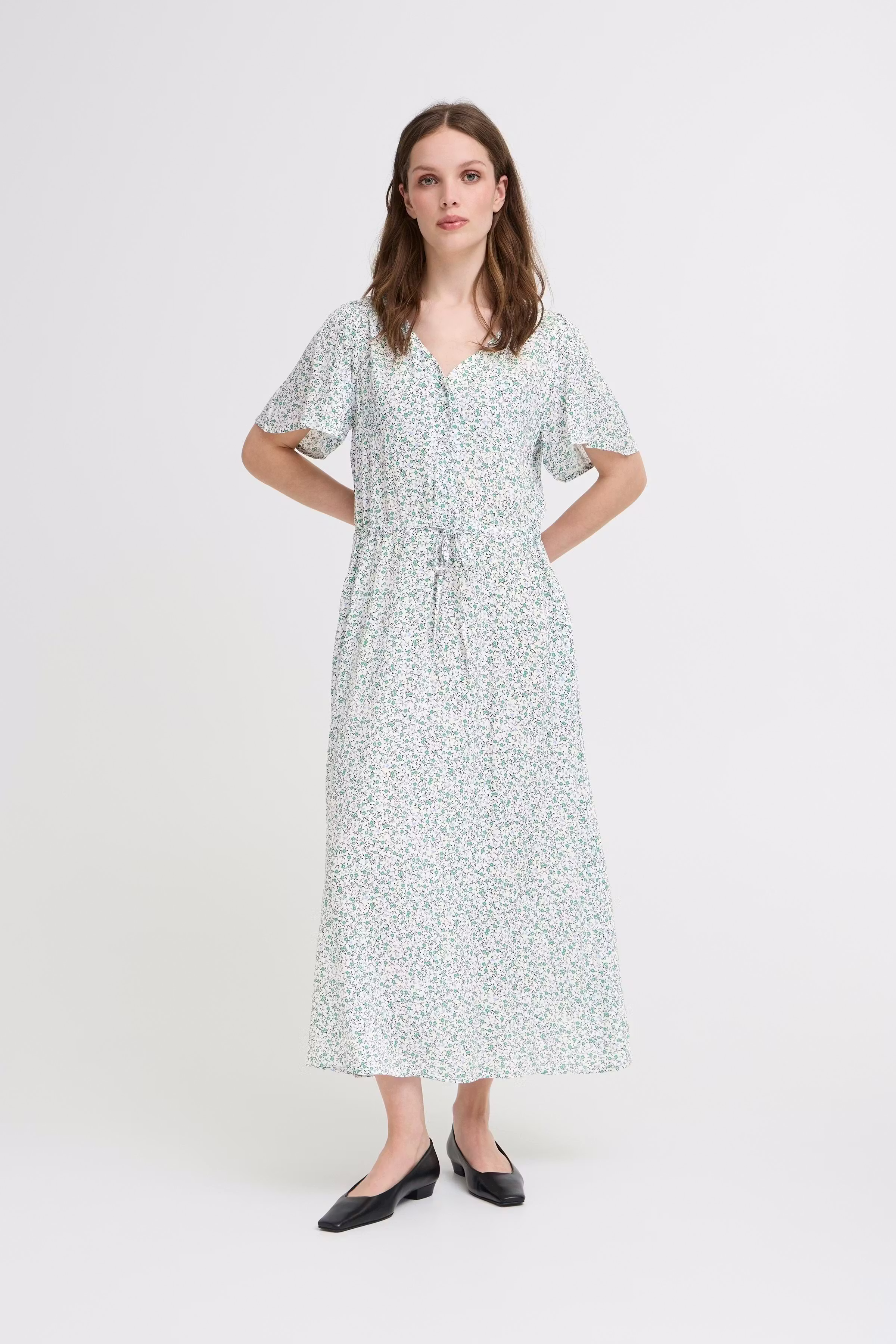 IHVERA Kjole LOOKBOOK FRONT 20123242-205132