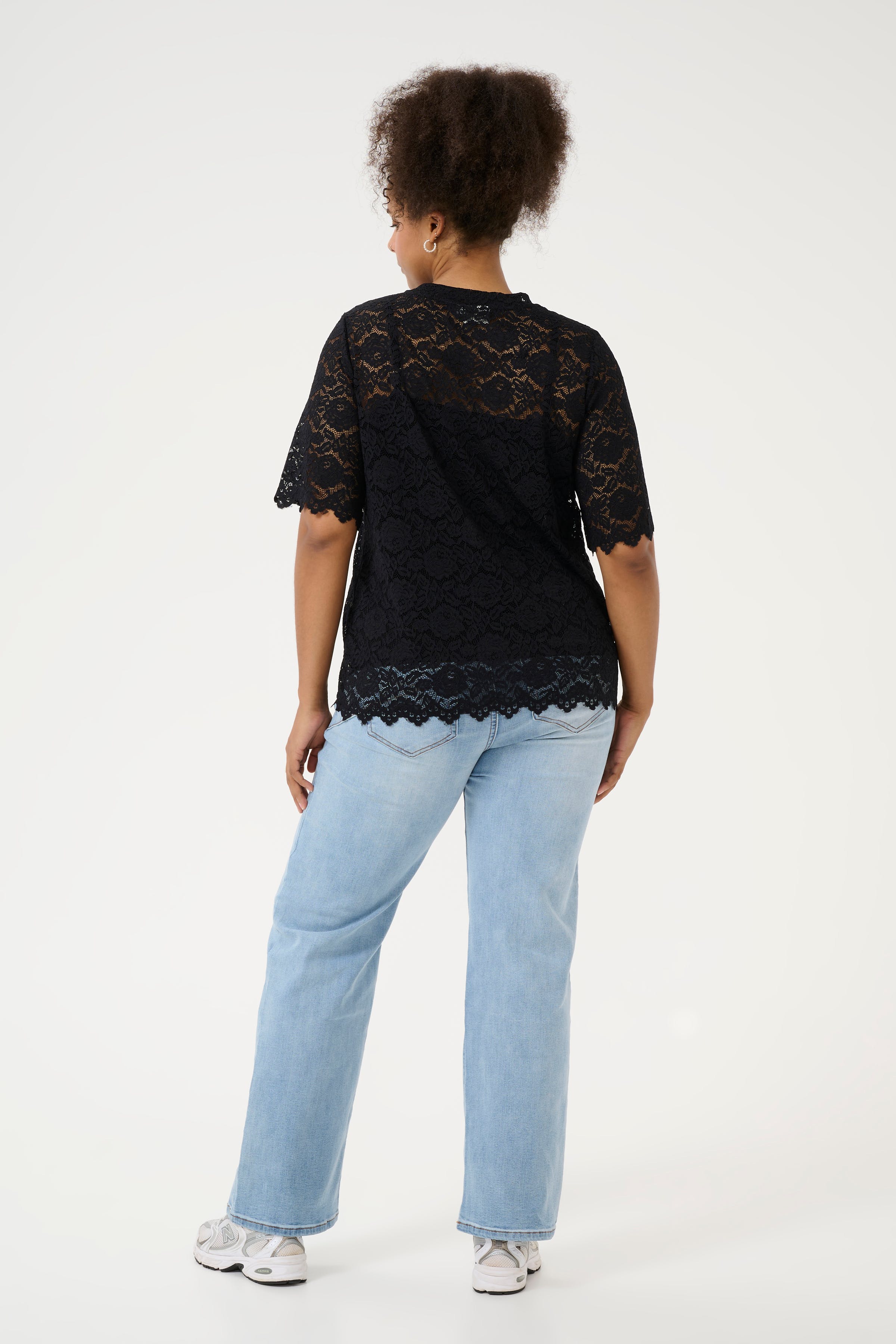 KCjaida T-shirt LOOKBOOK BACK 10583068-100121