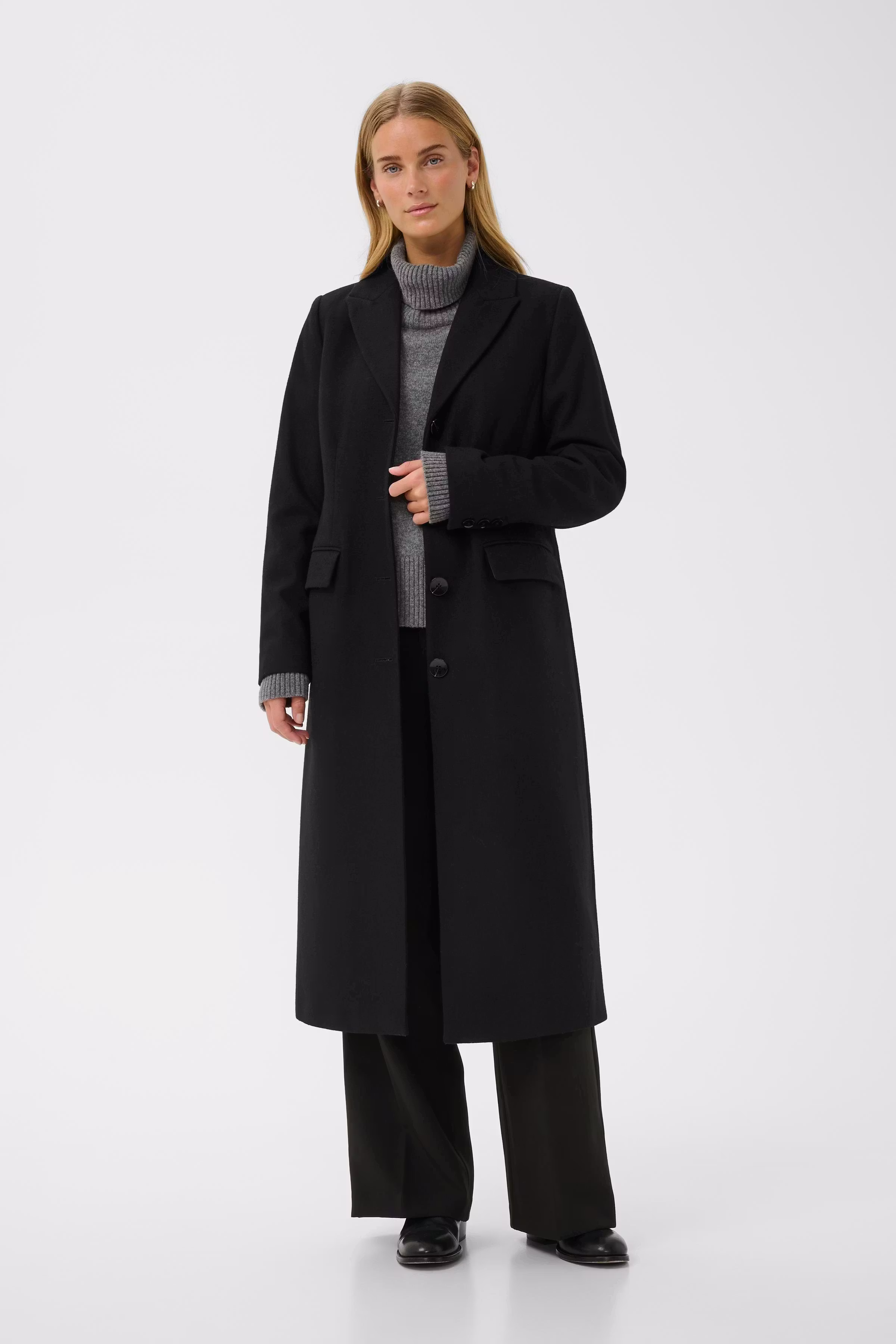 SirinaPW Coat LOOKBOOK FRONT 30309741-194008