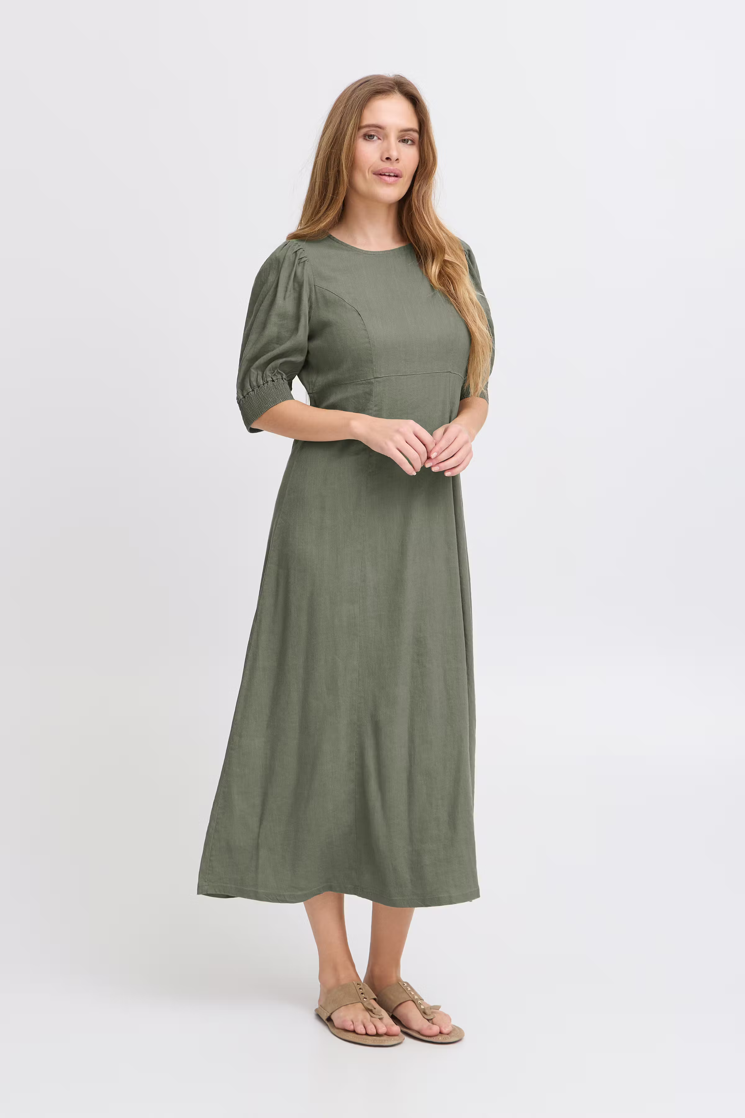 PZLUCA Kjole LOOKBOOK FRONT 50208893-180312