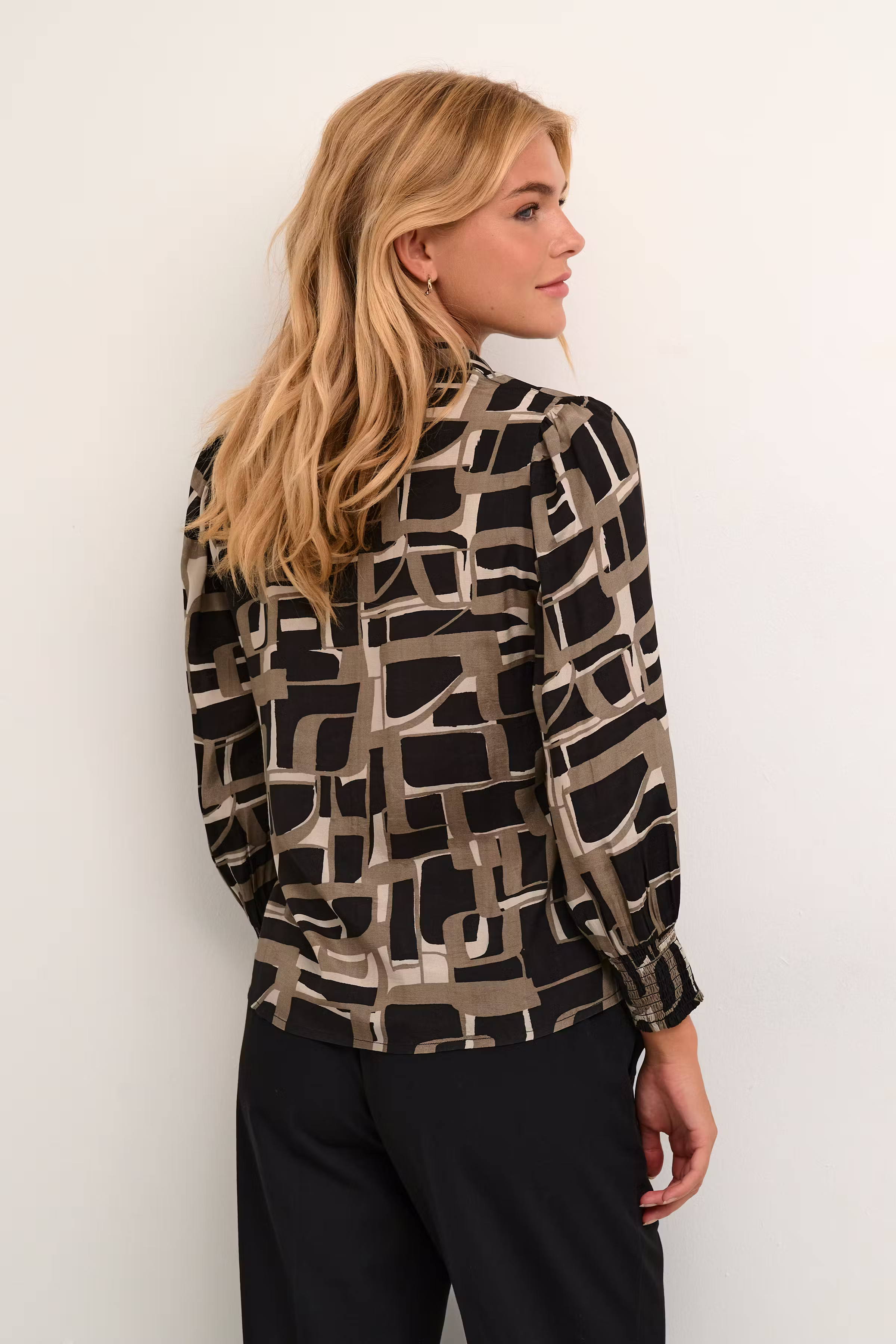 KAtanya Overhemd LOOKBOOK BACK 10508183-105273