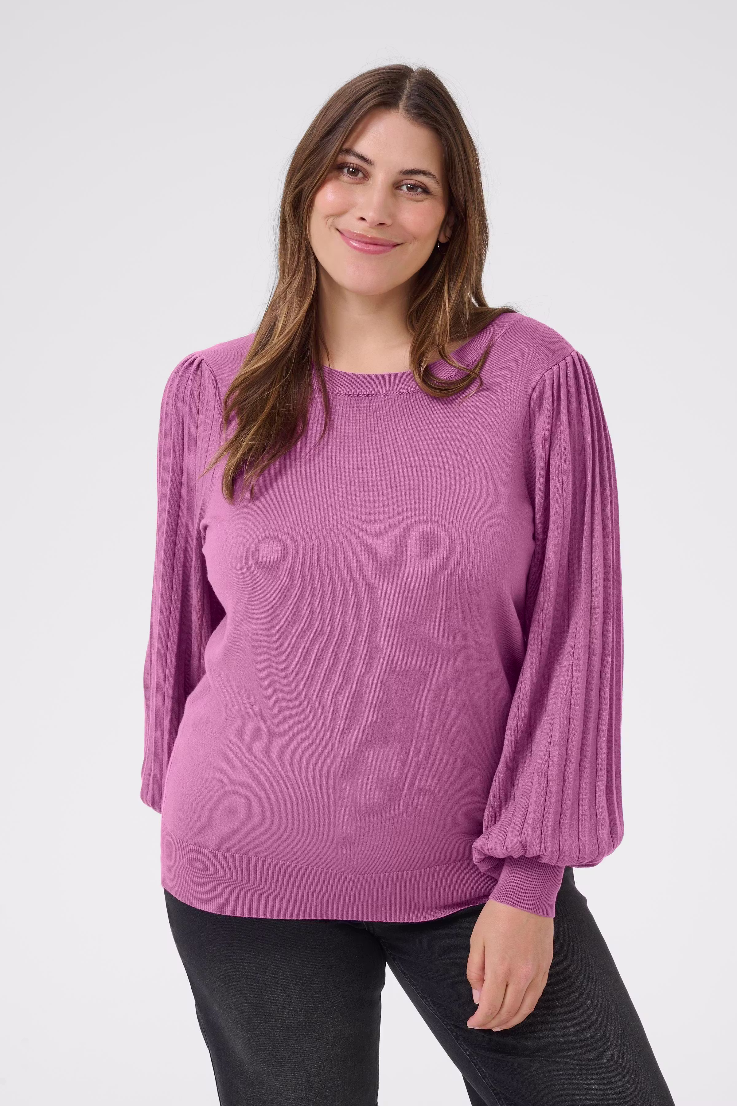 KCloni Pullover LOOKBOOK FRONT 10581811-181709