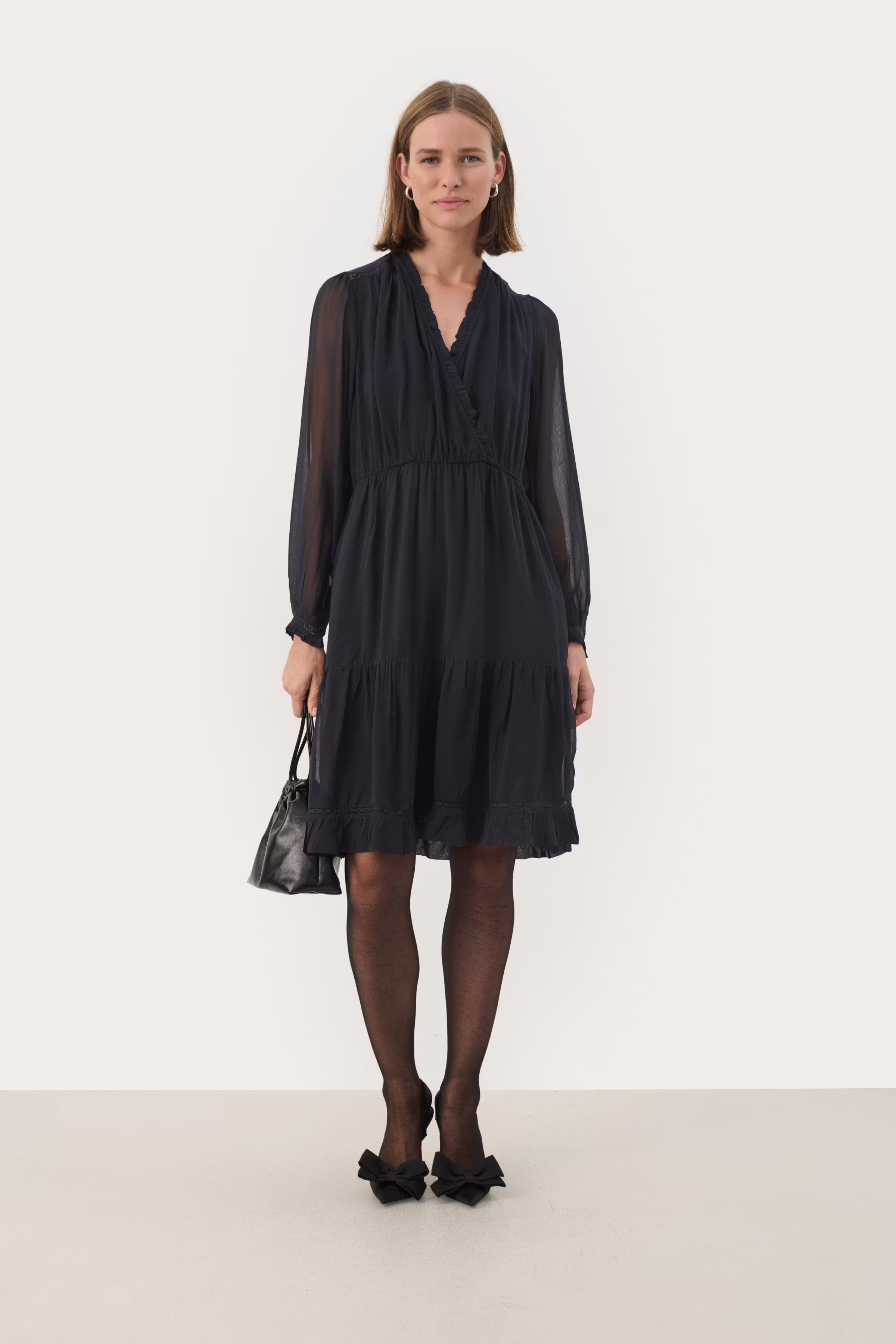 MunyaPW Kjole LOOKBOOK BACK 30309321-194013