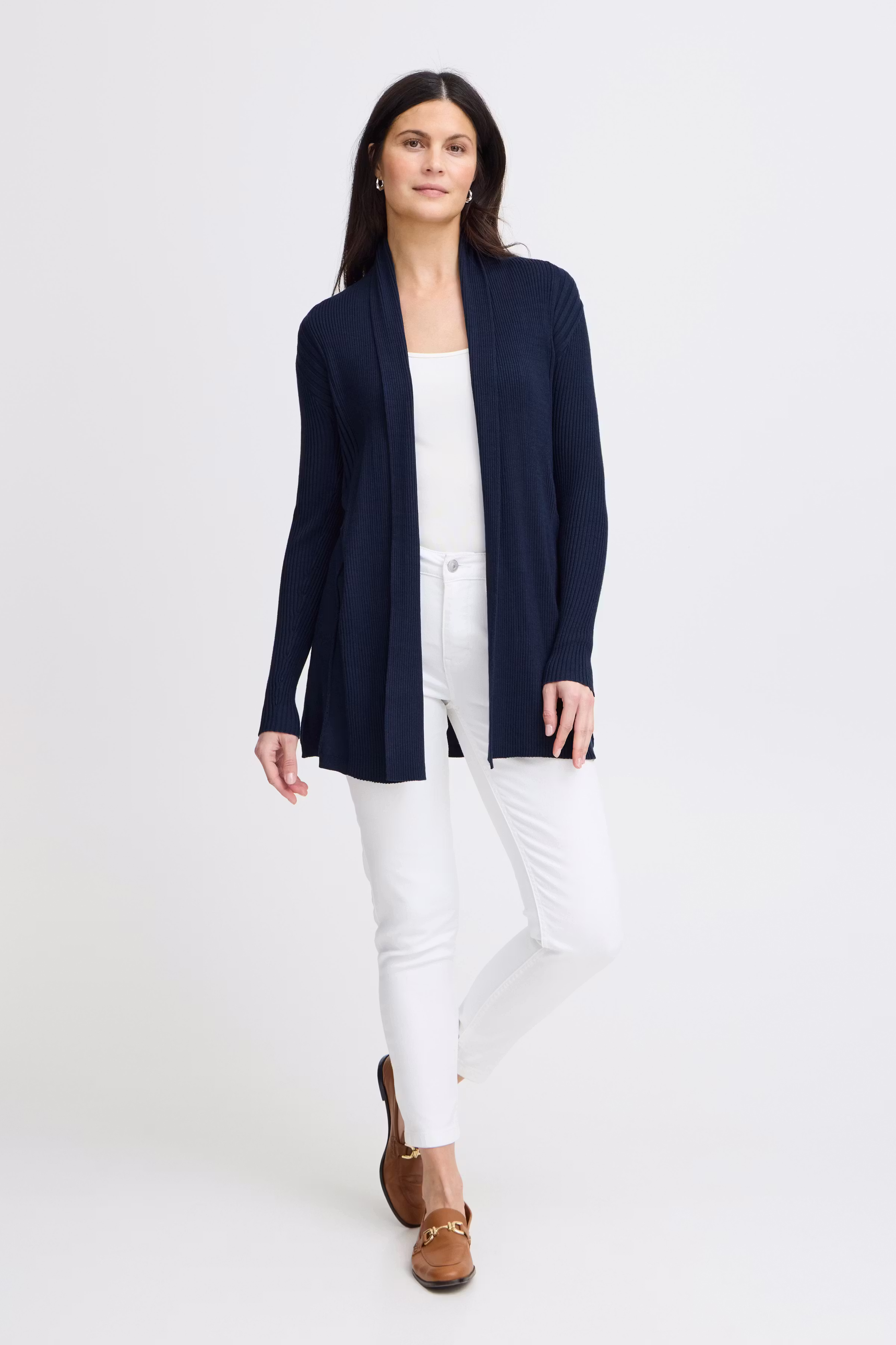 Strikket cardigan LOOKBOOK FRONT 600778-60410