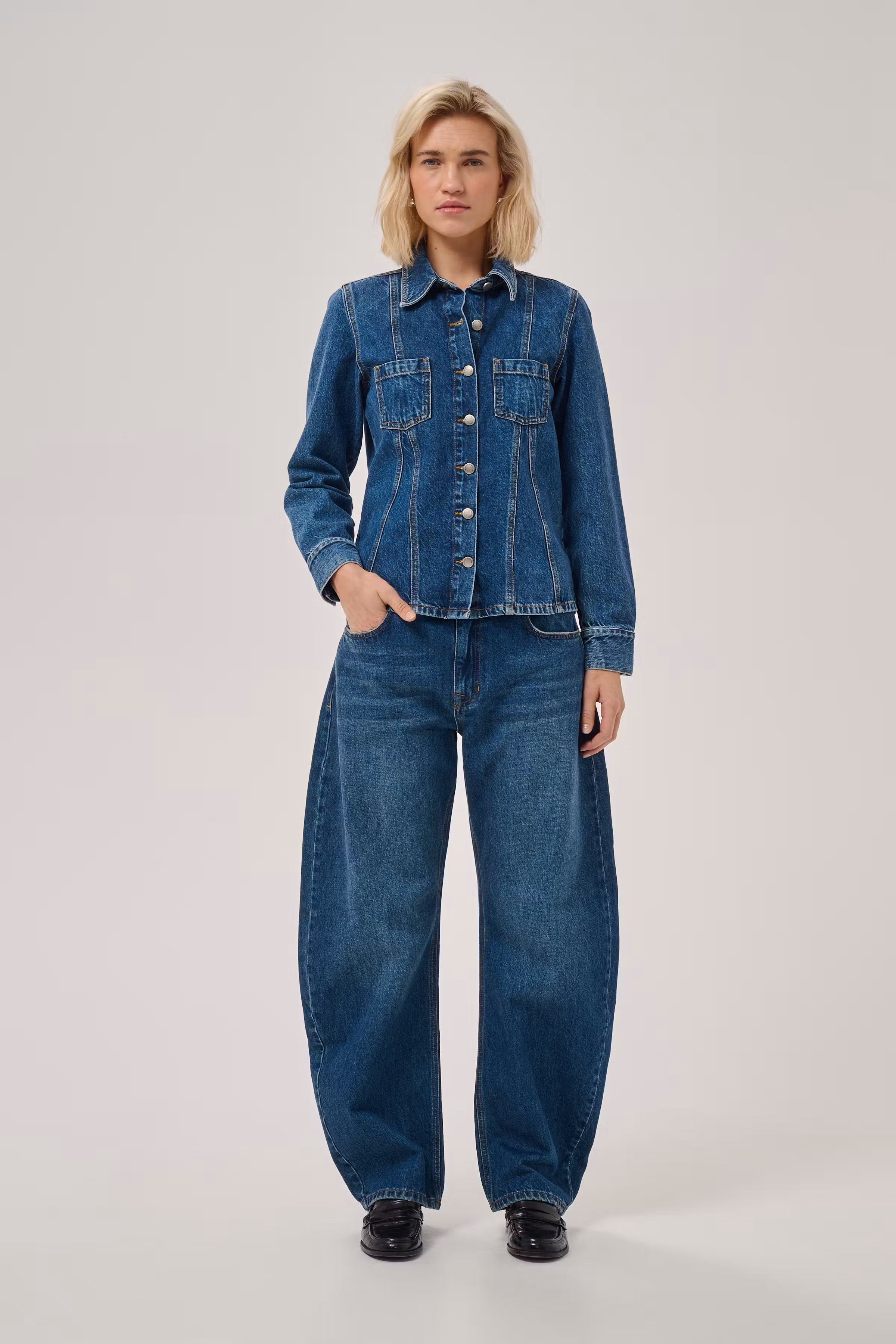 MWRemmie Jeans LOOKBOOK FRONT 10705625-100063