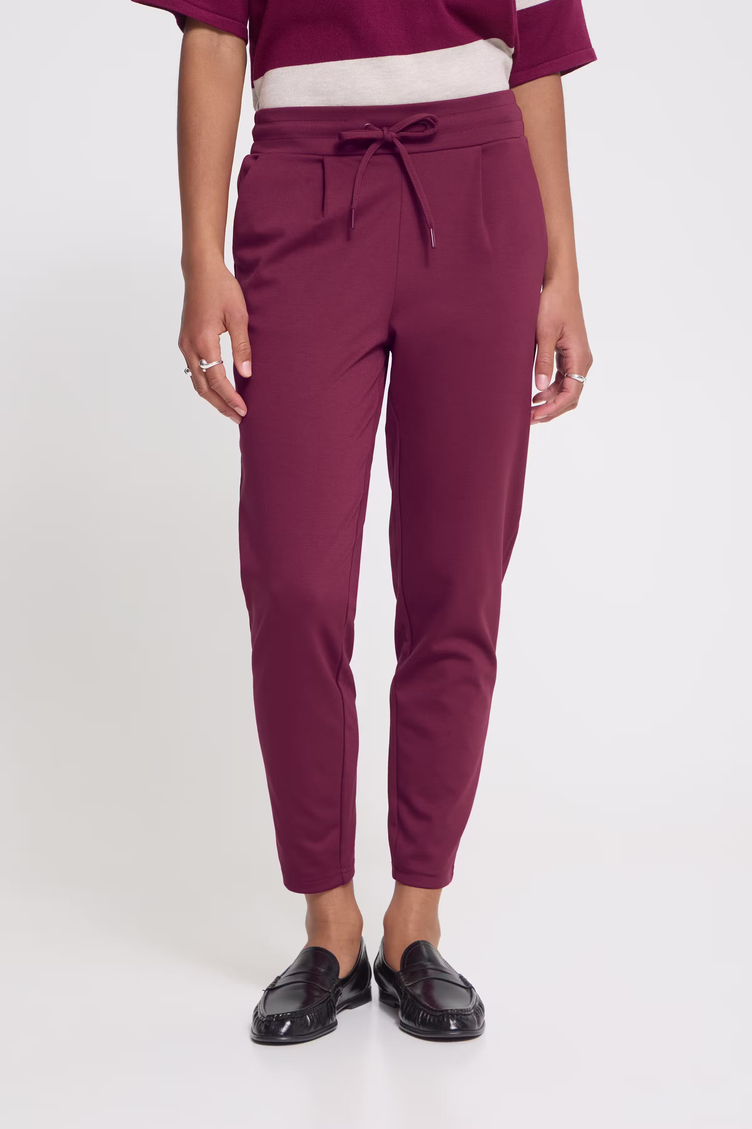 IHKATE Trousers LOOKBOOK FRONT 20104757-192024