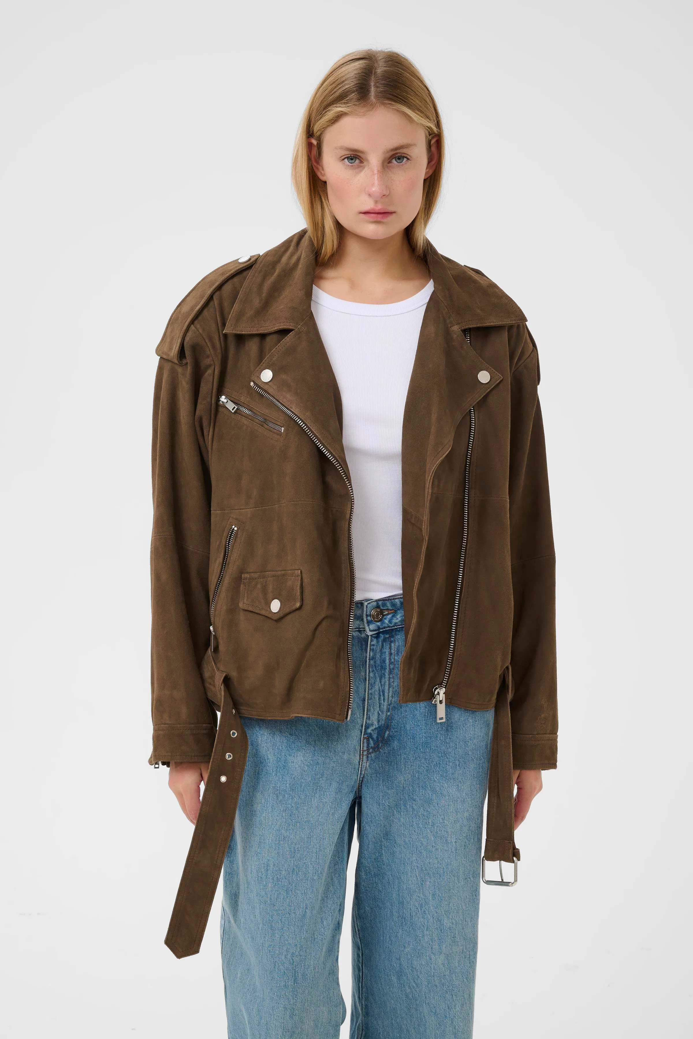 GZvida Suede jacket LOOKBOOK FRONT 10911118-191119