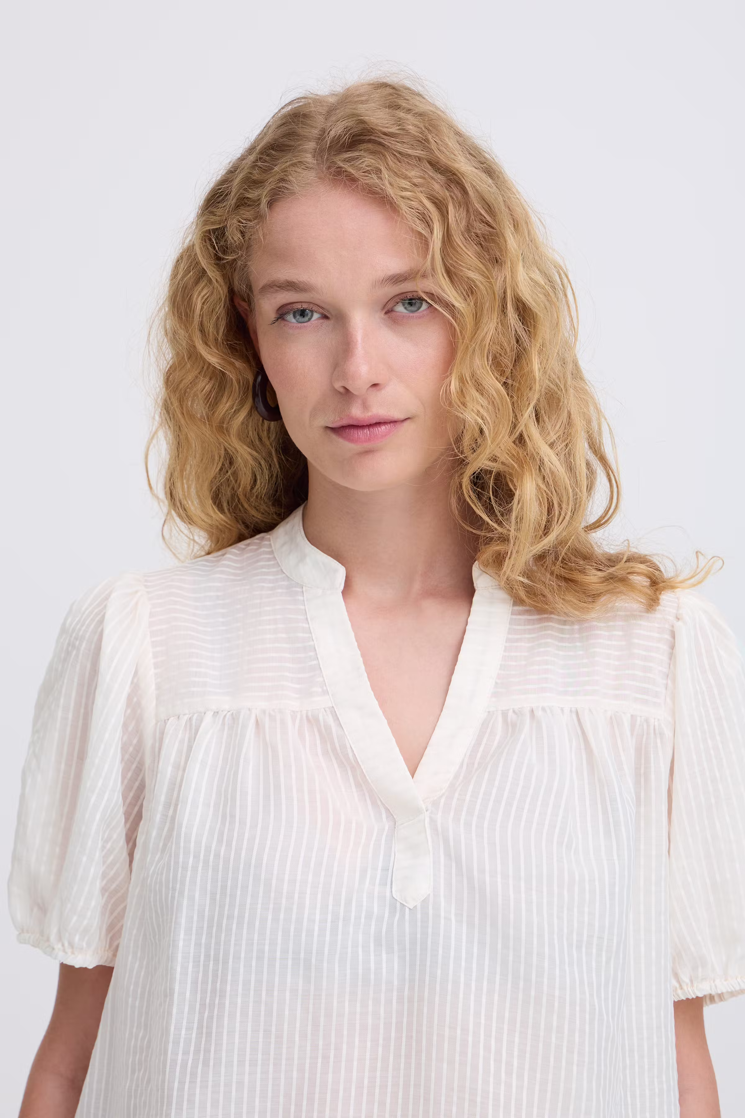 BYXFIDEL Bluse LOOKBOOK DETAIL 20817301-110105