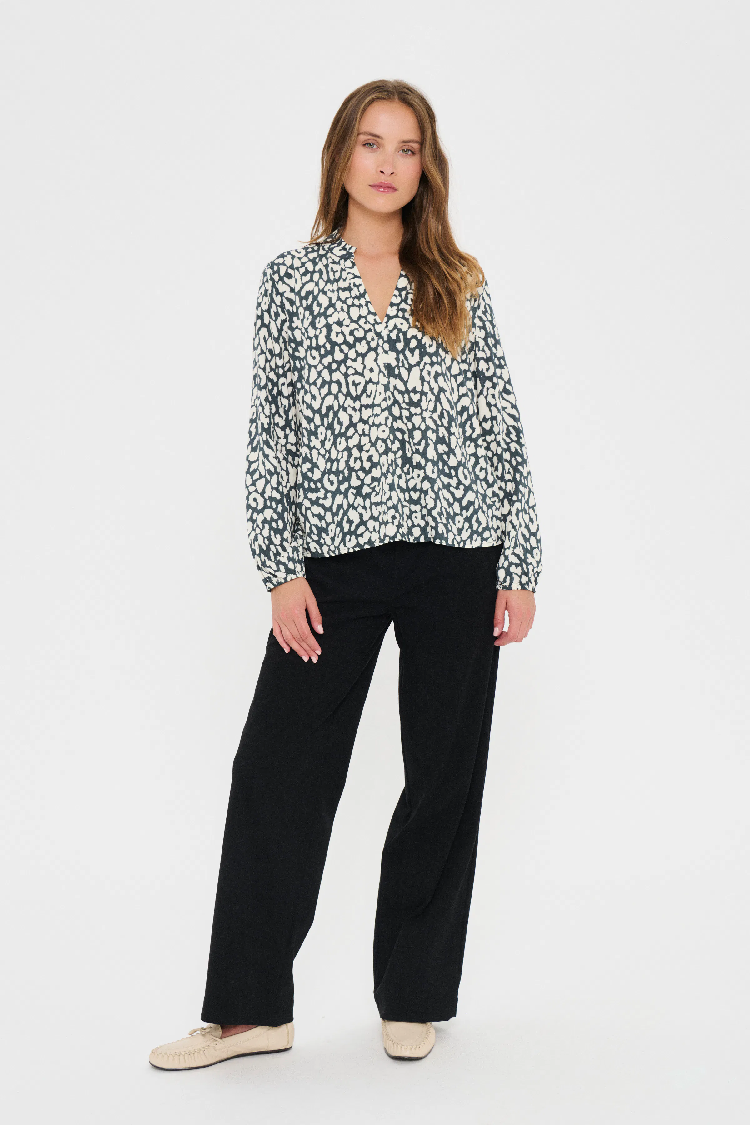 EdaSZ Bluse LOOKBOOK FRONT 30513523-304099