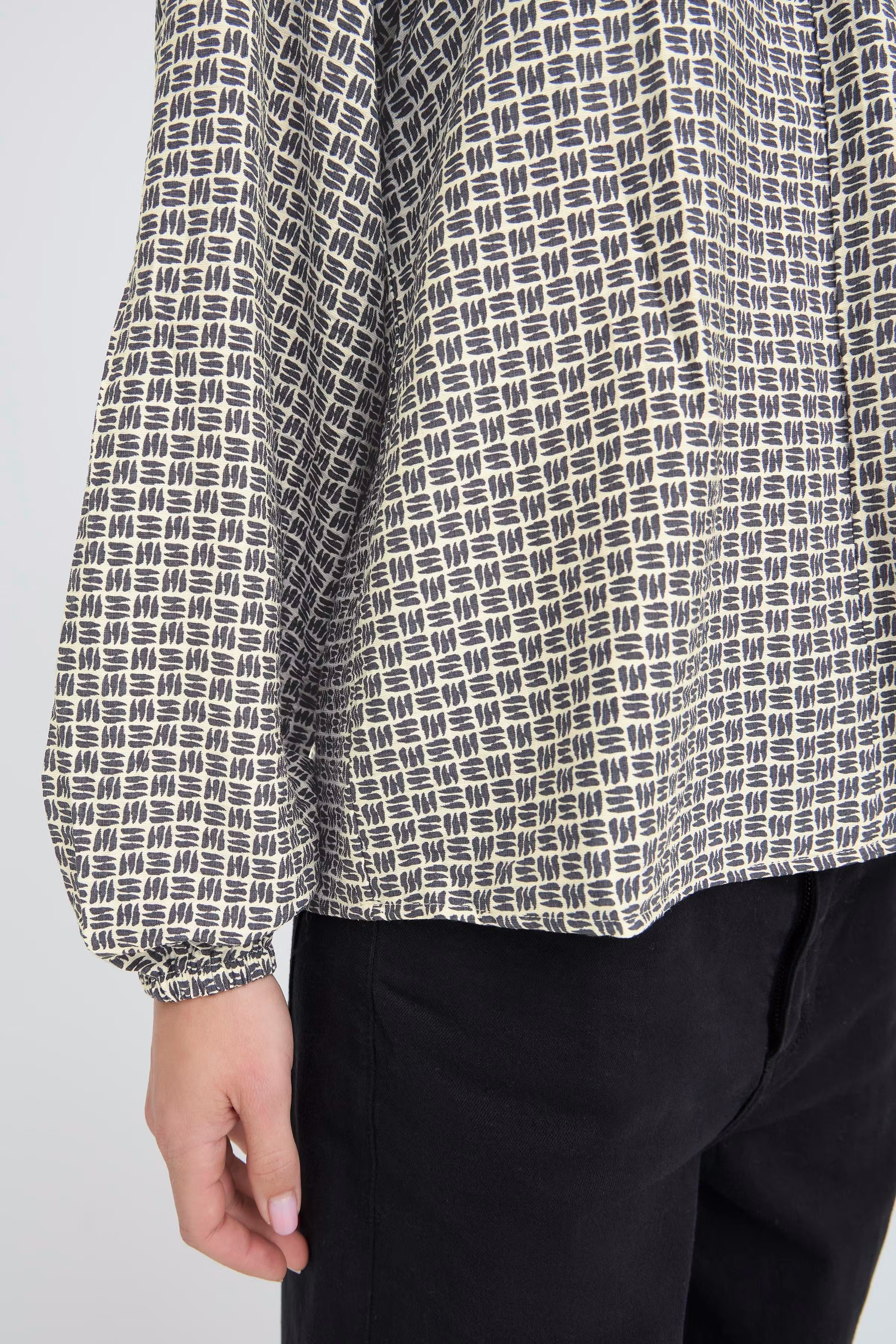 BYIKAIA Bluse LOOKBOOK DETAIL 20818180-900002186