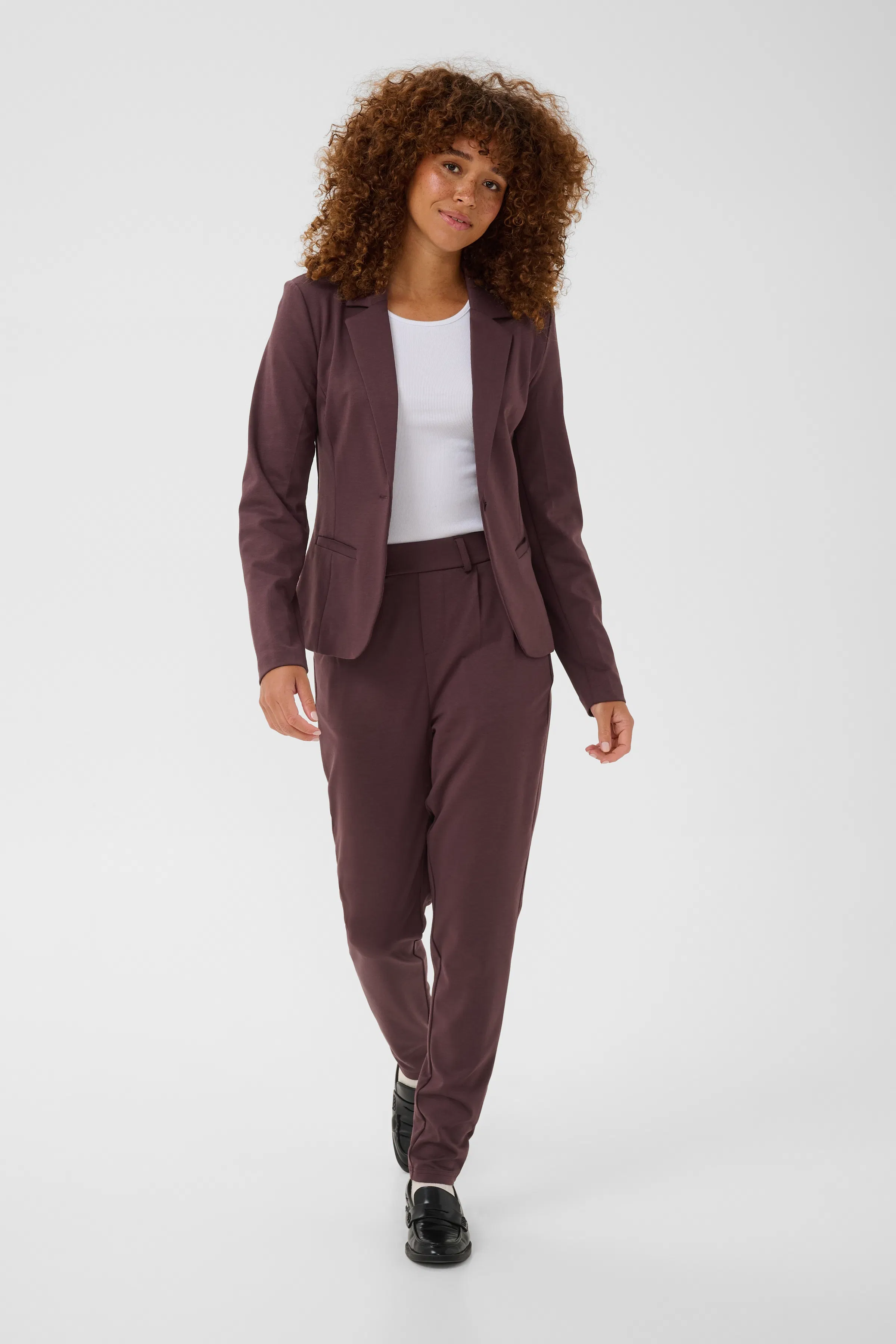 KAjenny Blazer LOOKBOOK FRONT 10508488-191619