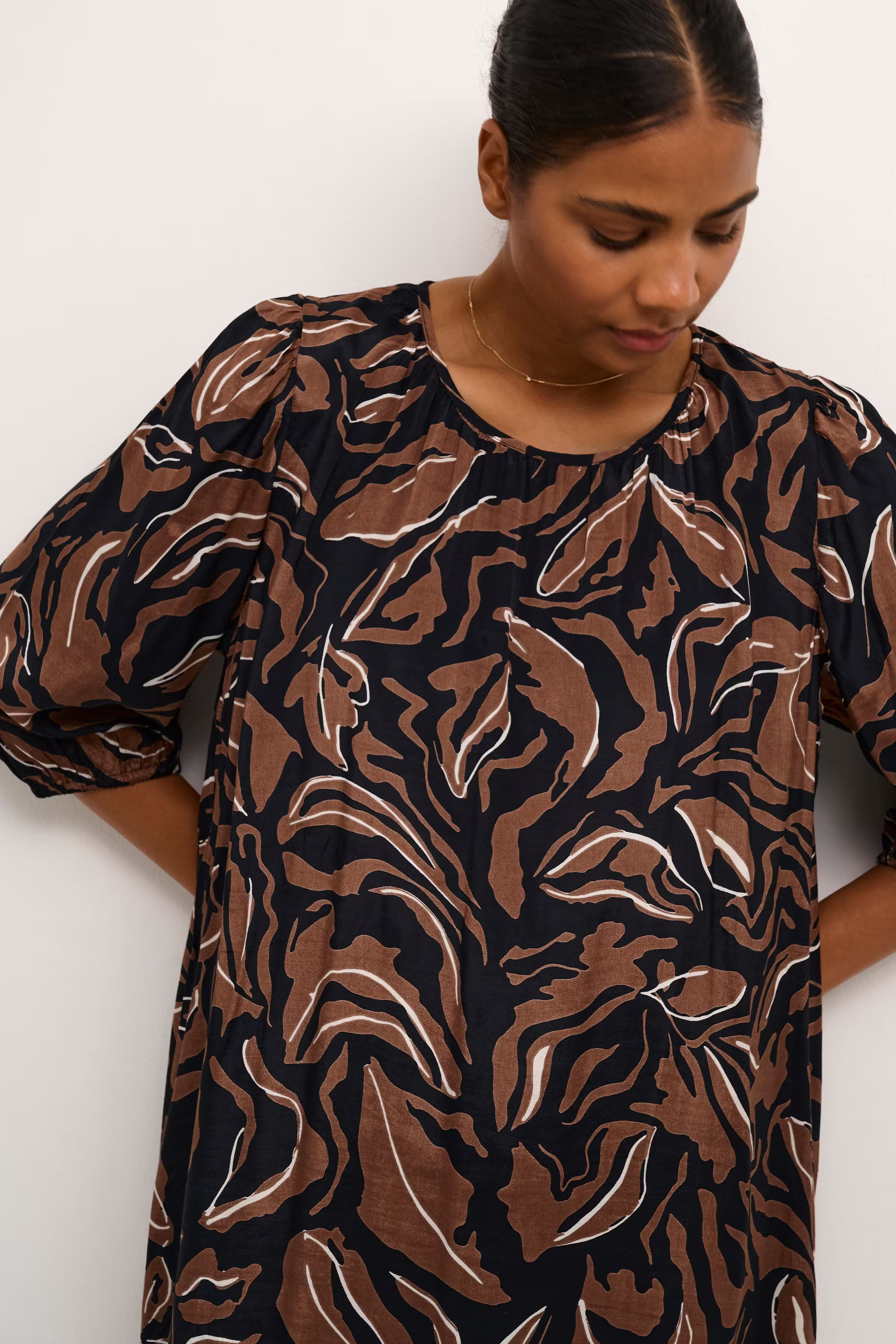 KAdorita Kjole LOOKBOOK DETAIL 10507591-104470