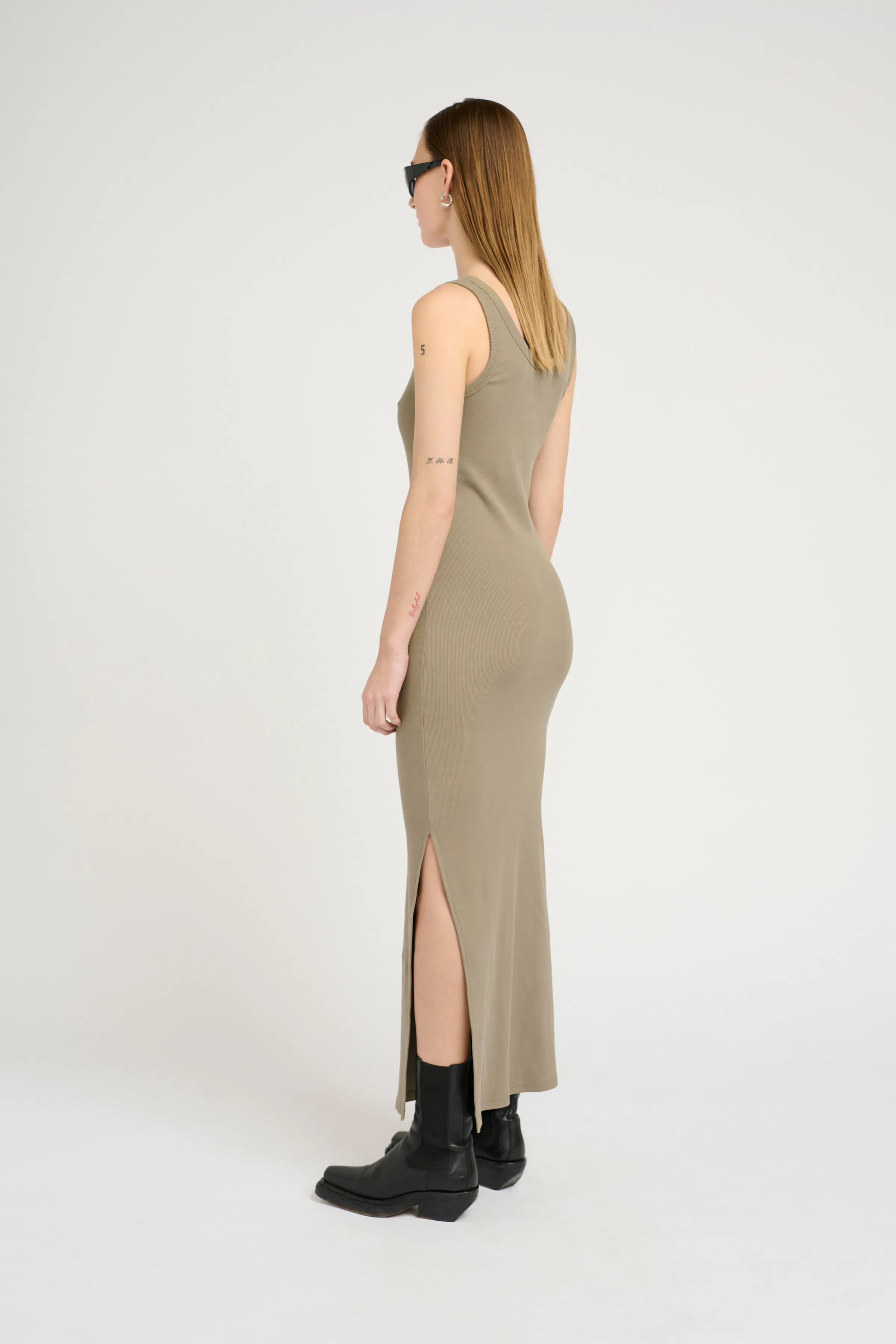 DrewGZ Dress LOOKBOOK BACK 10909158-170618