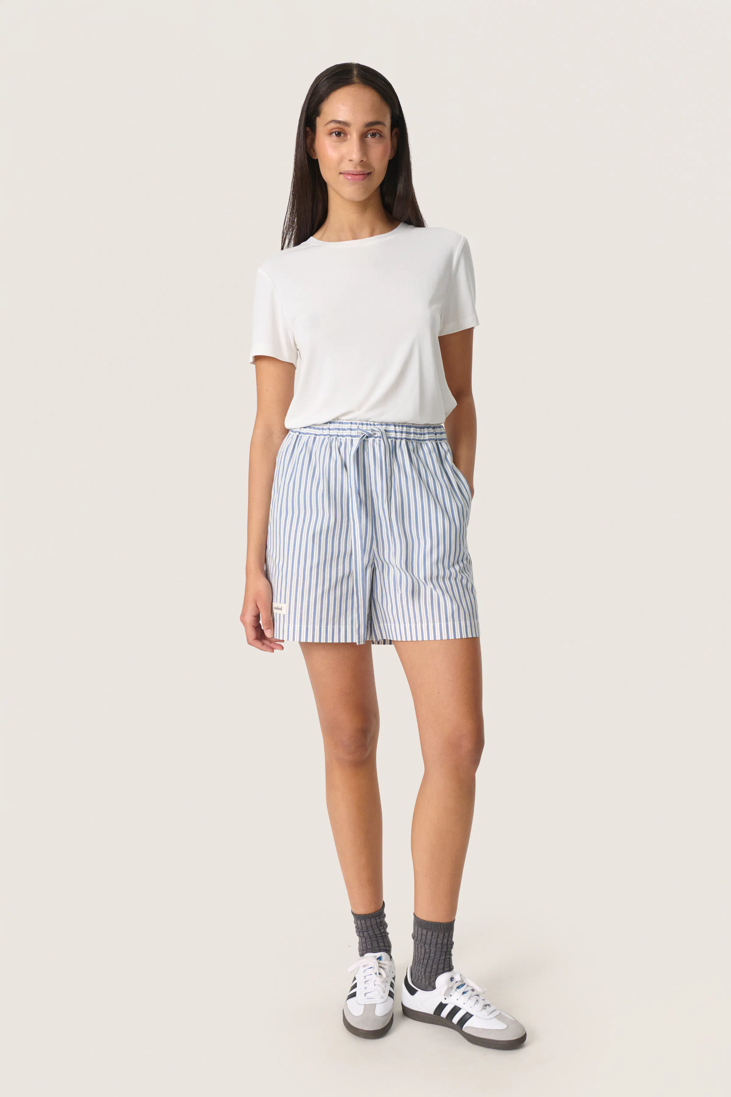SLMimilou Shorts LOOKBOOK FRONT 30408129-303507