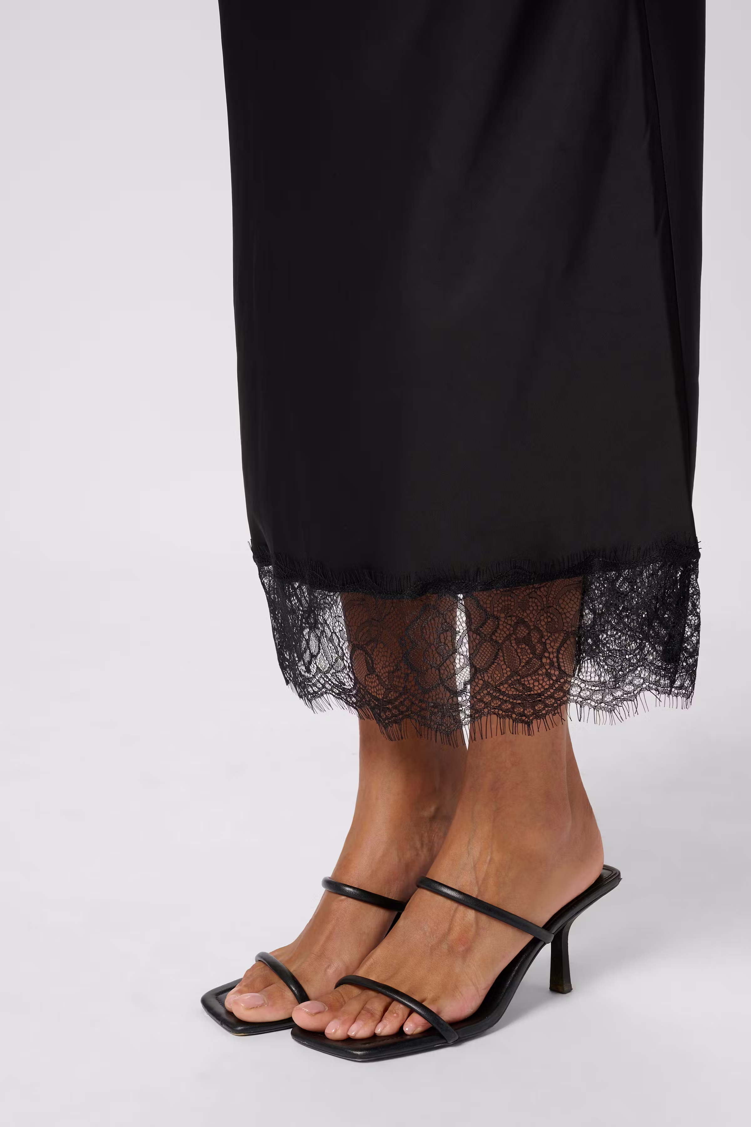 KAhilda Rock LOOKBOOK DETAIL 10510191-100121