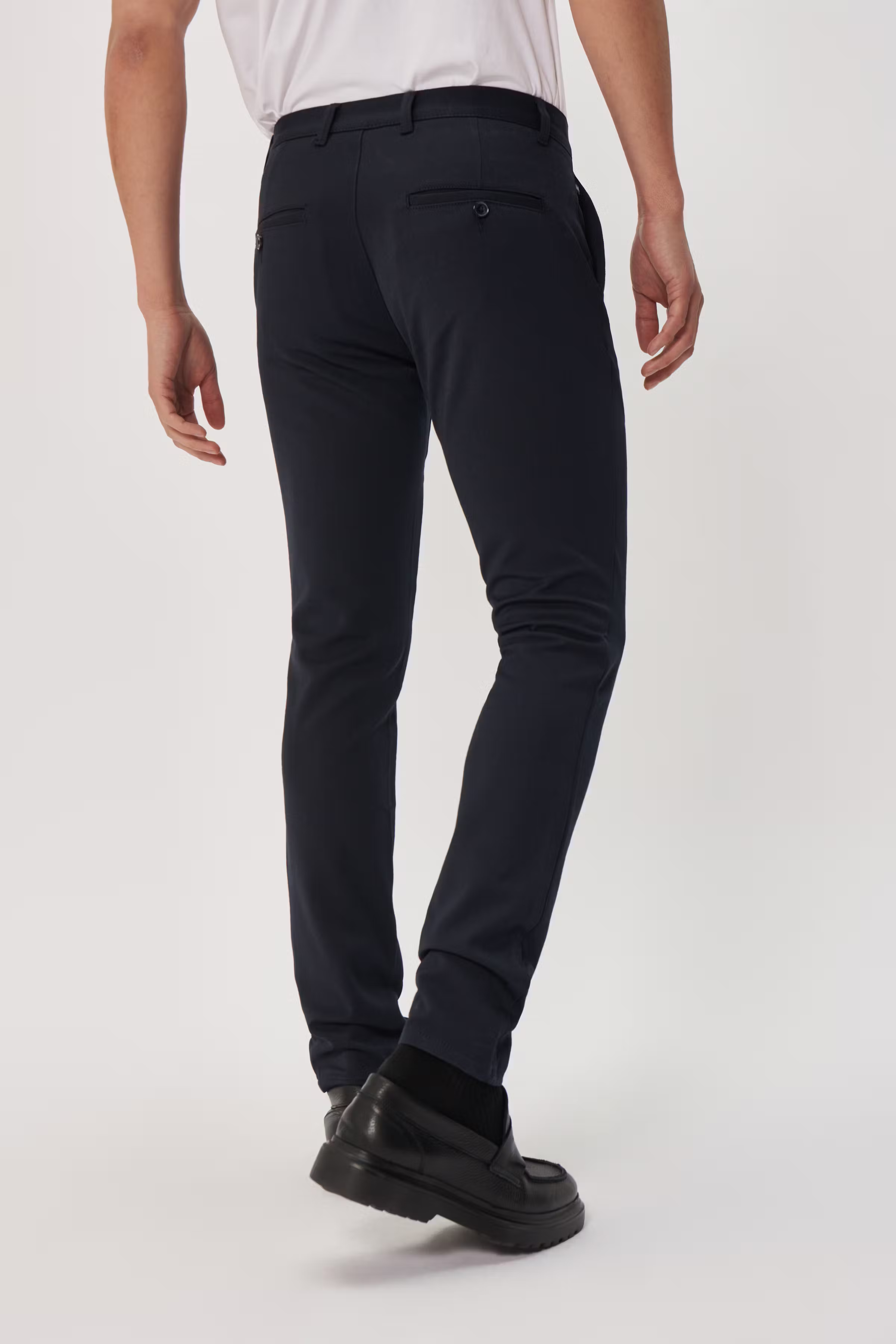 MAjens Trousers LOOKBOOK BACK 30205800-301835