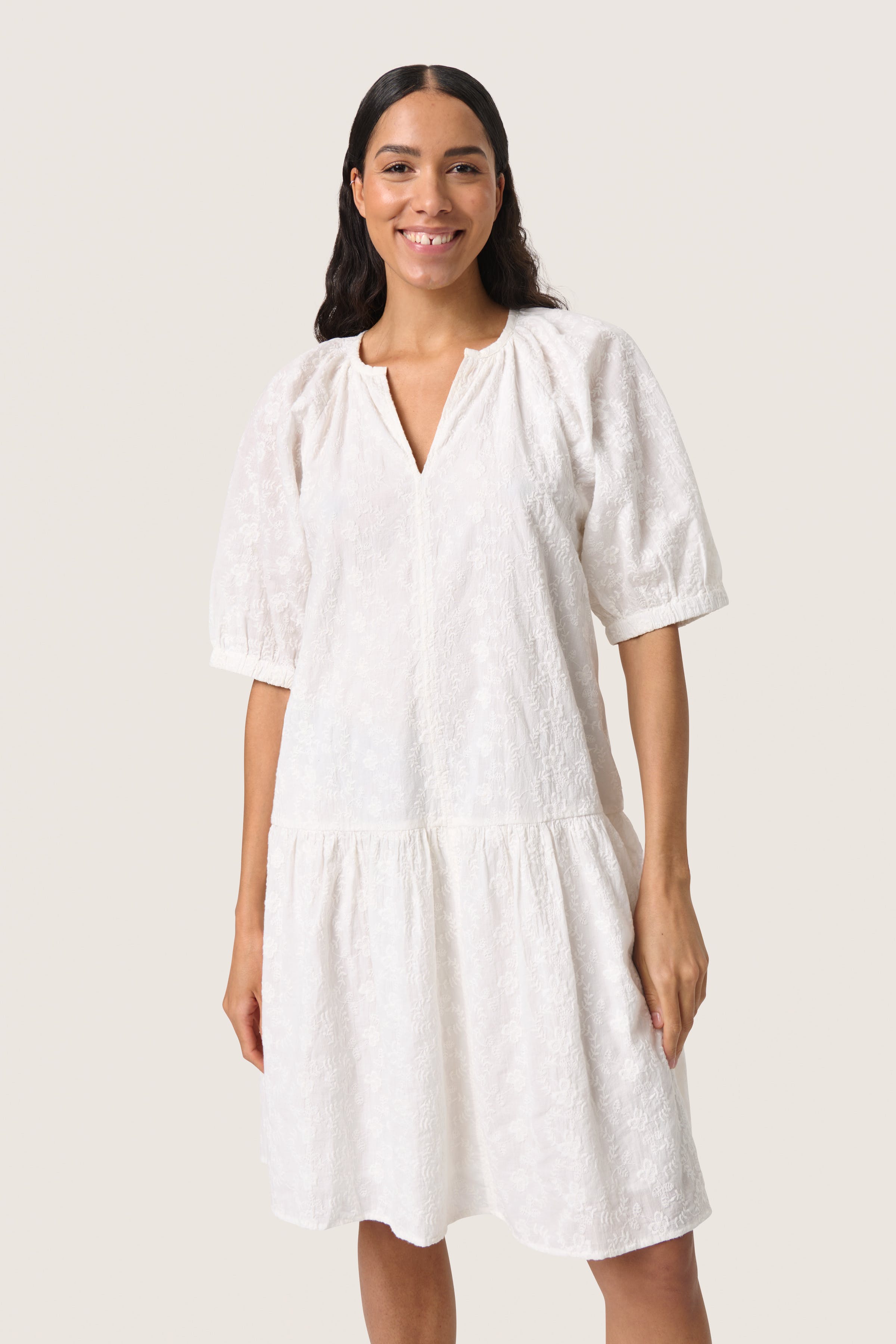 SLIsja Klänning LOOKBOOK FRONT 30408673-111001