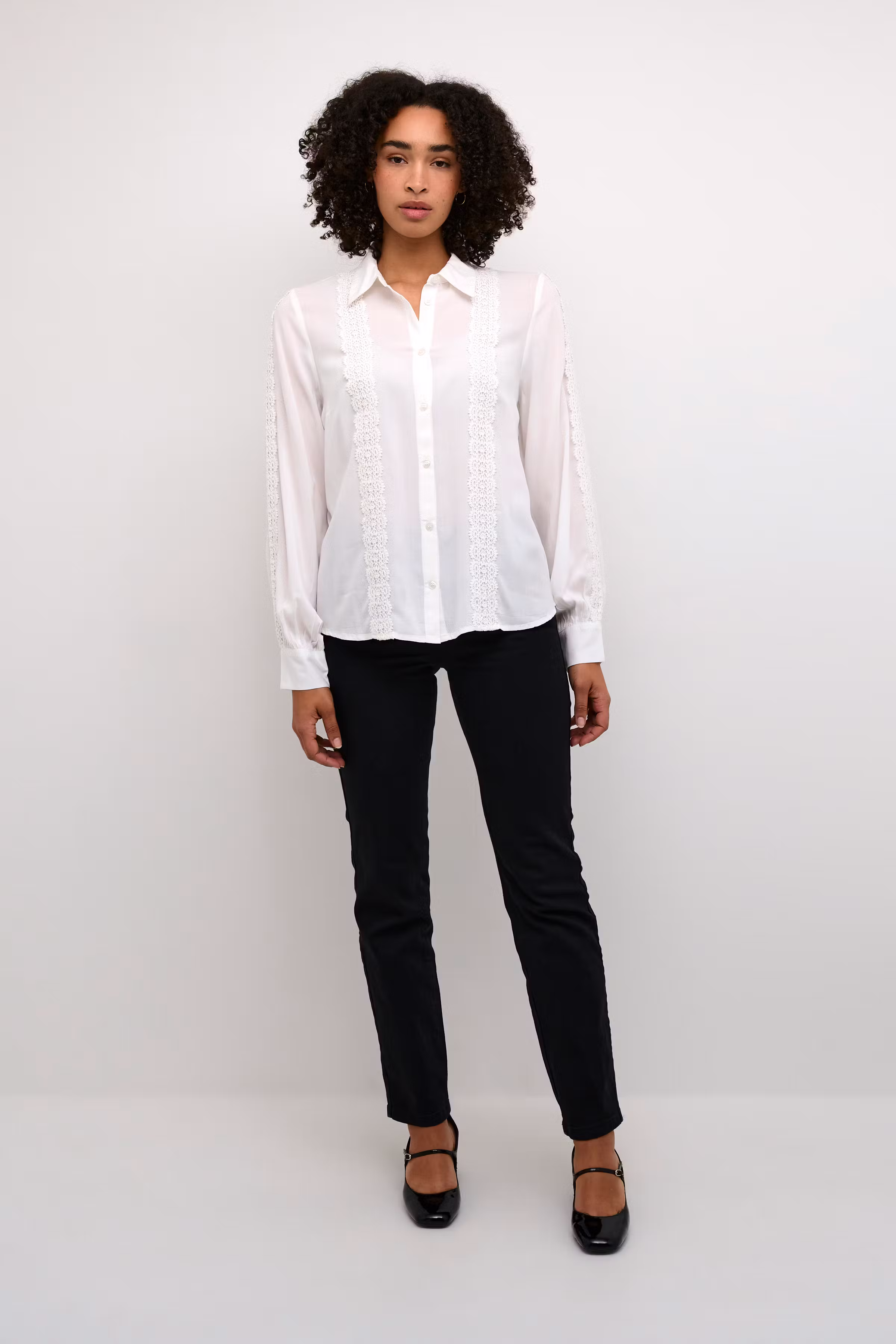 KAsabrina Overhemd LOOKBOOK FRONT 10509096-110602