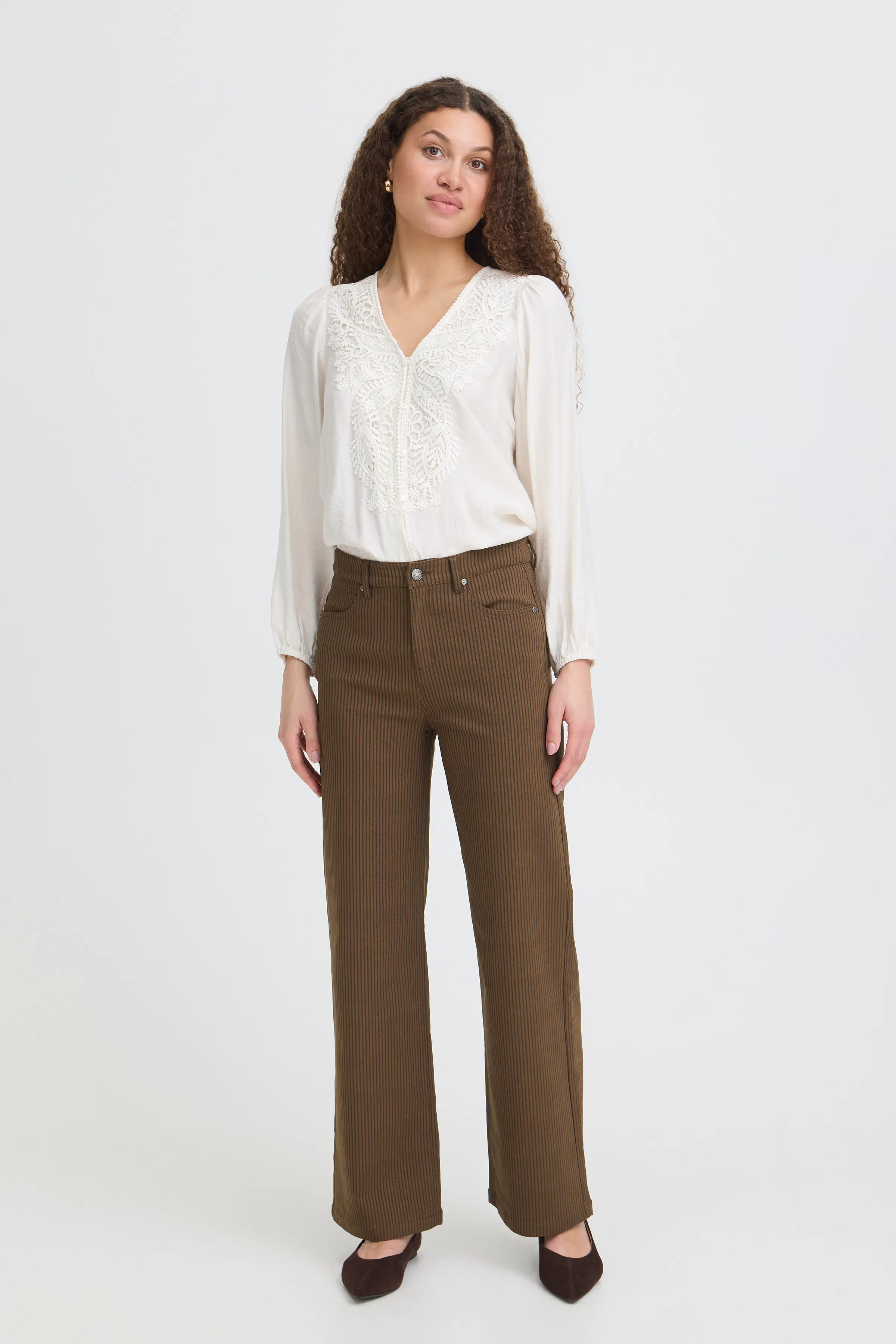 FRENA Bukser LOOKBOOK FRONT 20616169-900010296