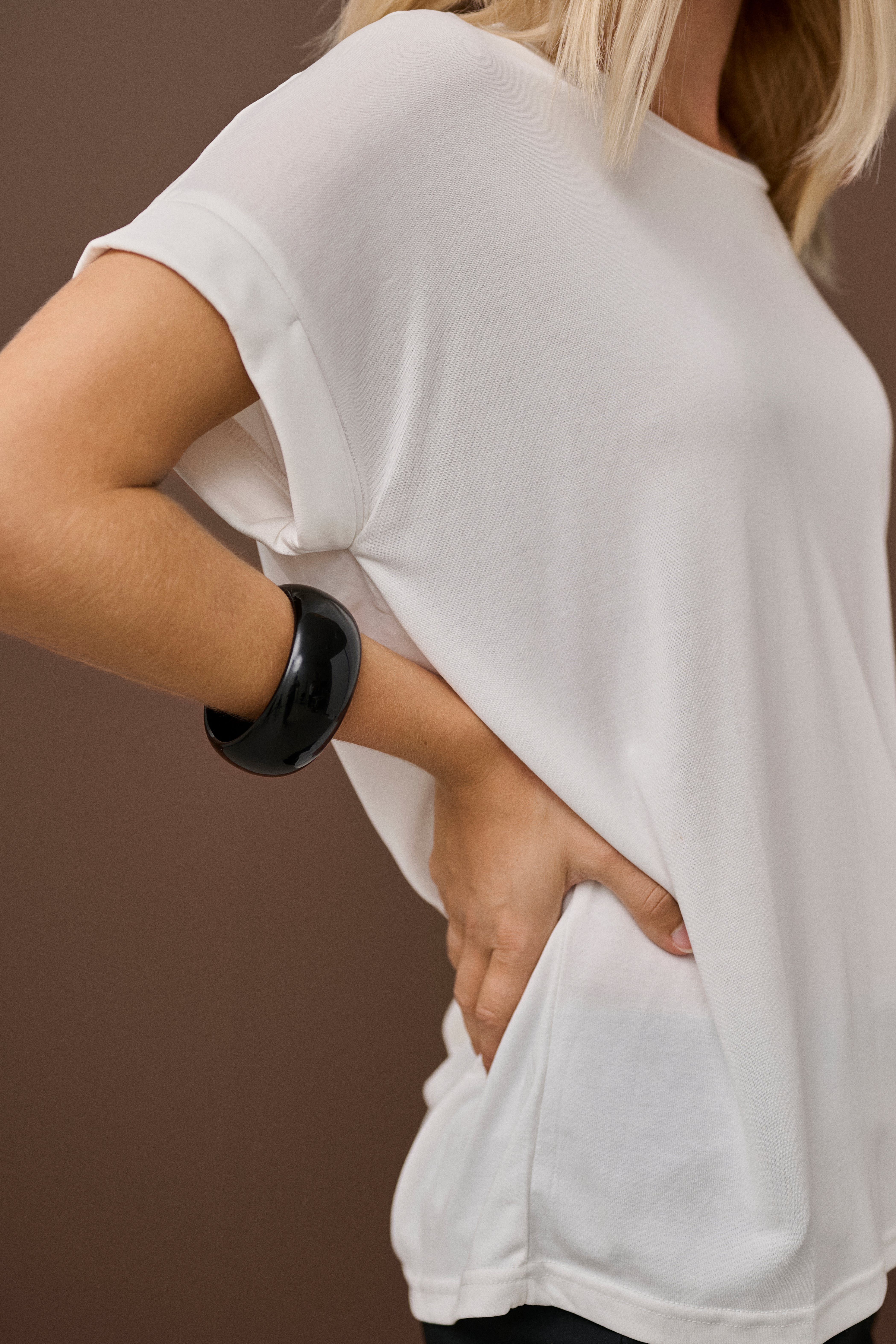 Kajsa T-shirt LOCATION NONE 50103468-5102104