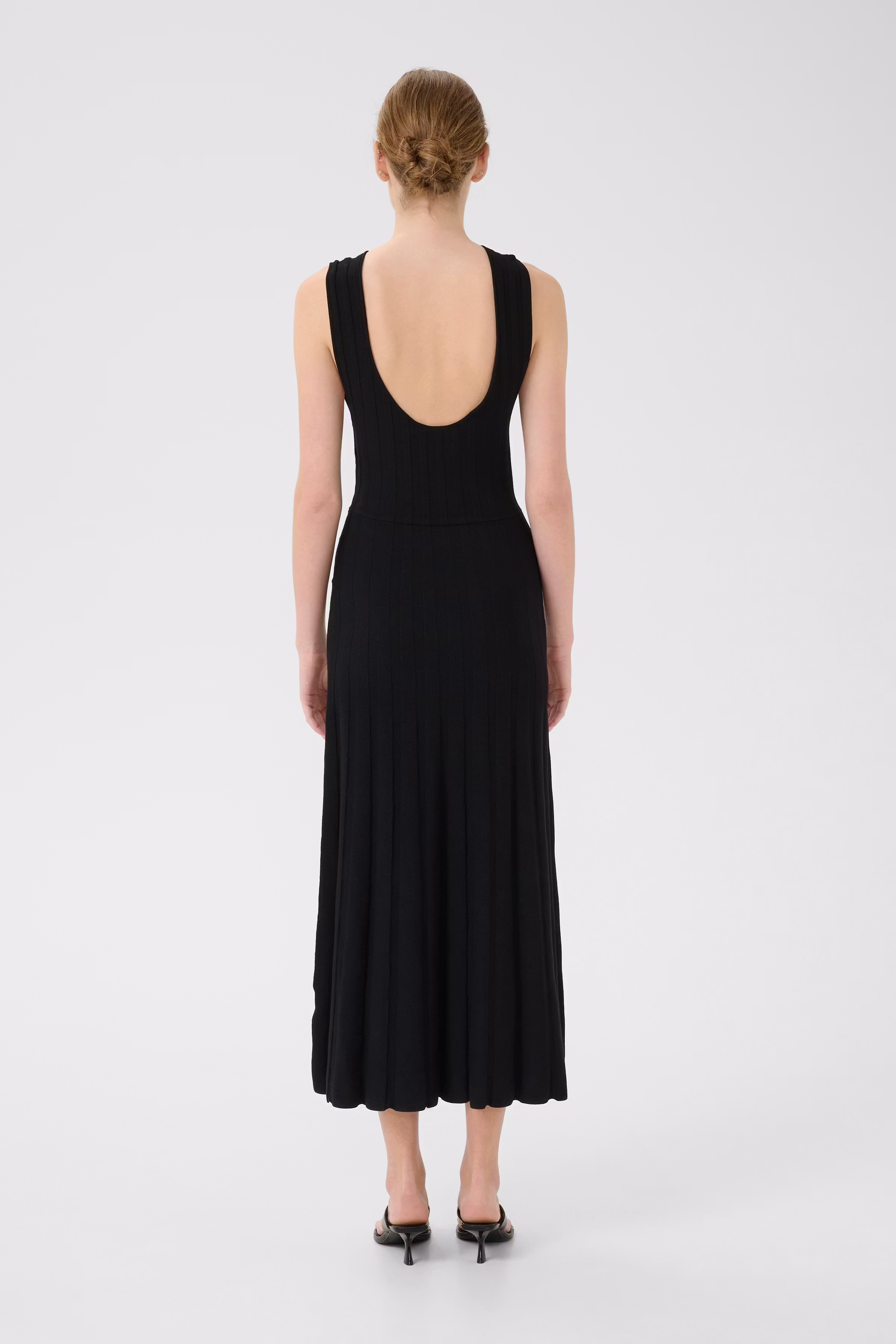 GZmuriel Dress LOOKBOOK BACK 10910252-100017