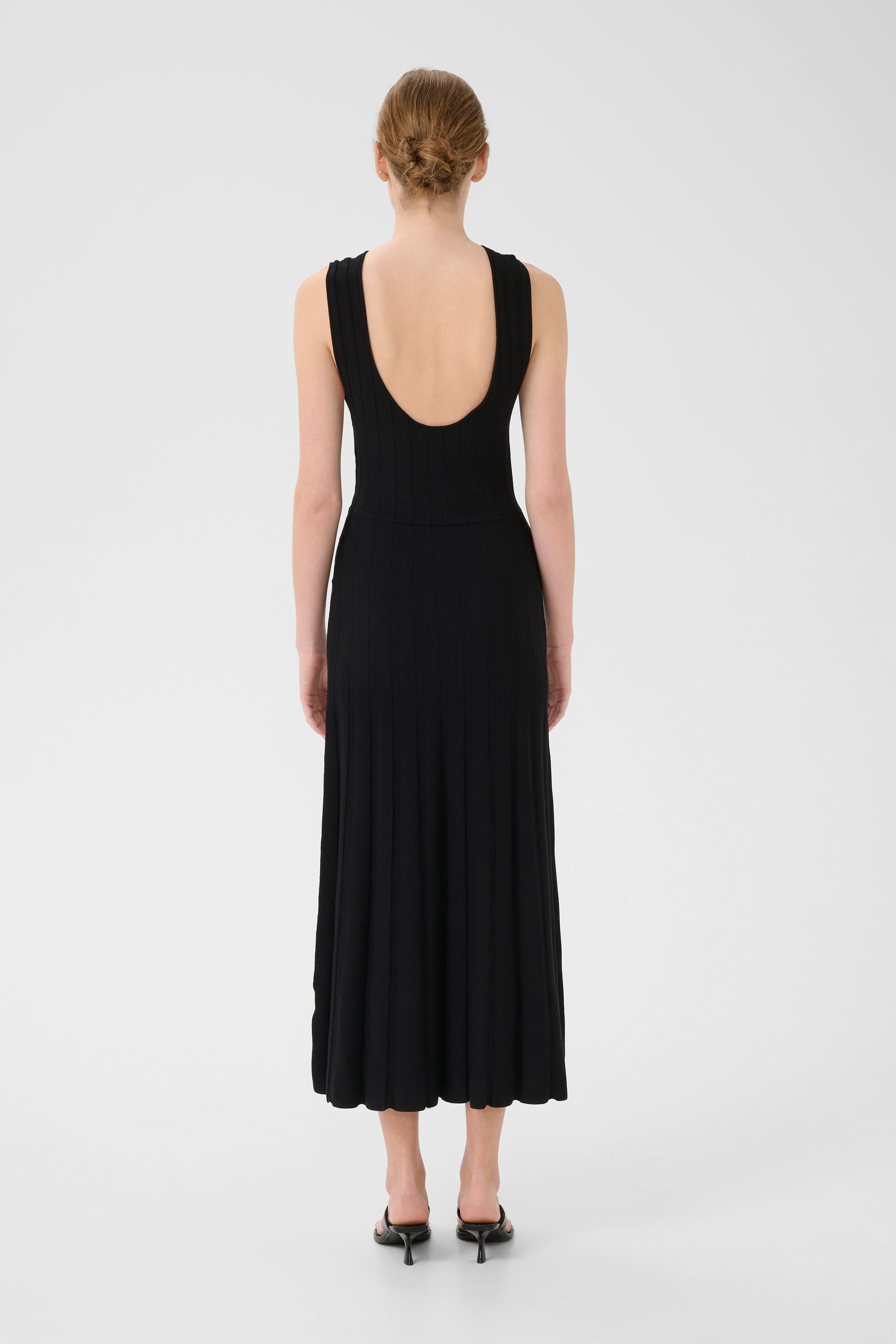 GZmuriel Dress LOOKBOOK BACK 10910252-100017