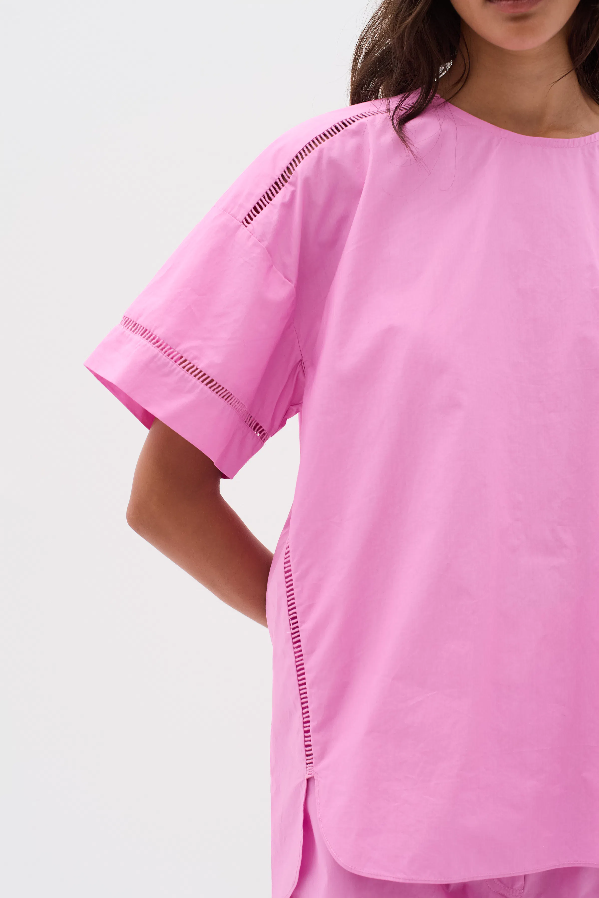 FurlaIW Top LOOKBOOK DETAIL 30110406-163118