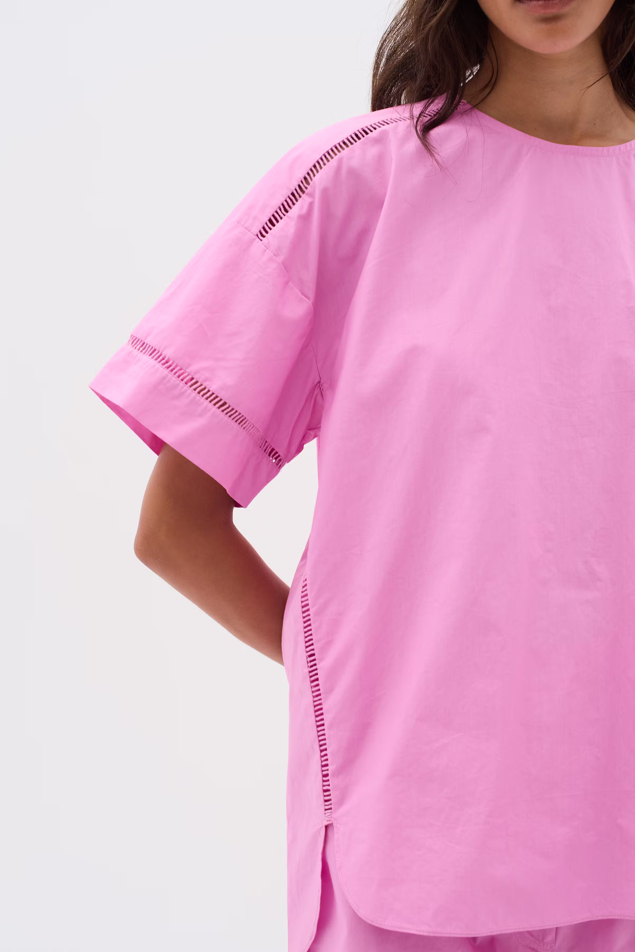 FurlaIW Top LOOKBOOK DETAIL 30110406-163118