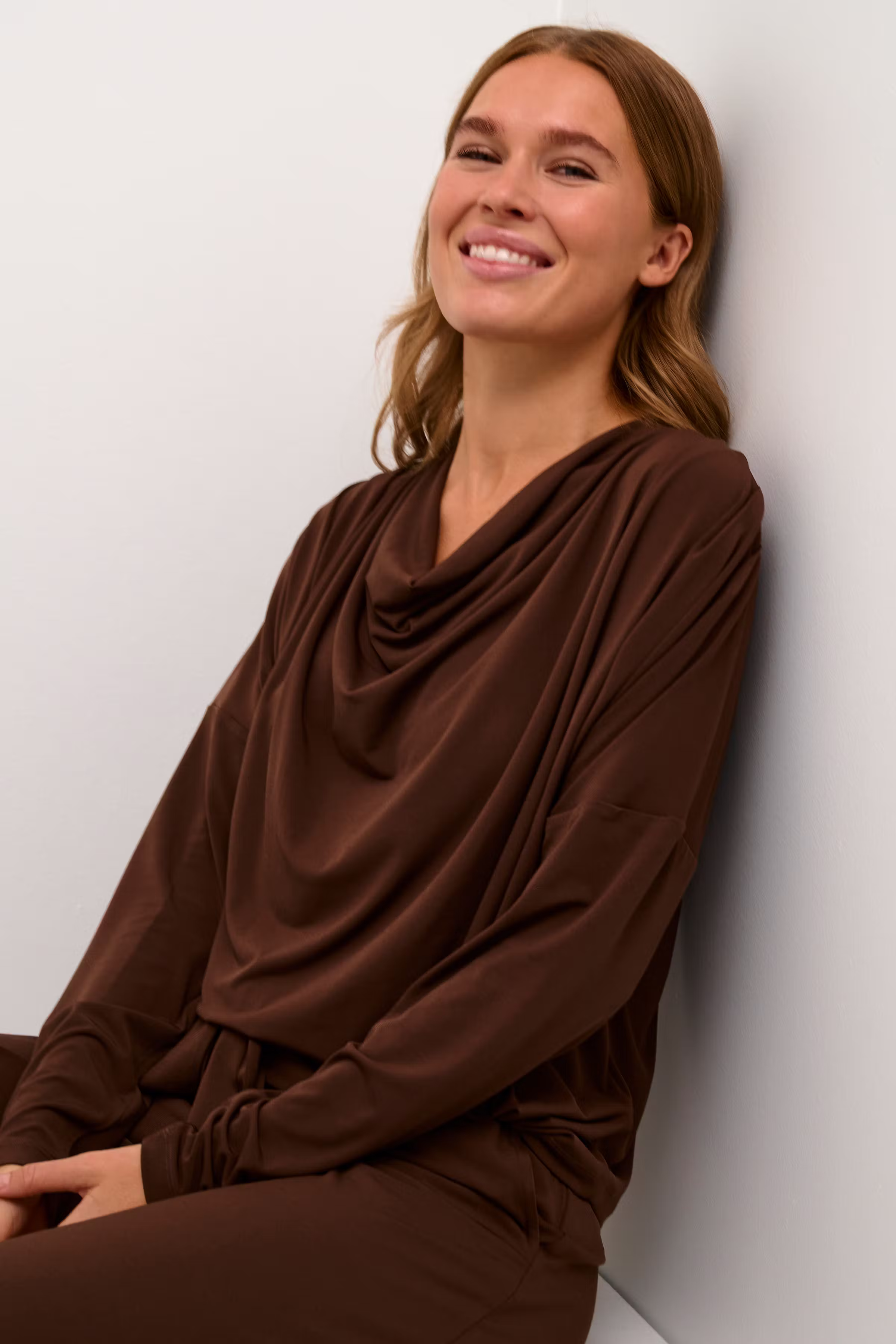 BPlovina Bluse LOOKBOOK DETAIL 10590719-191218B