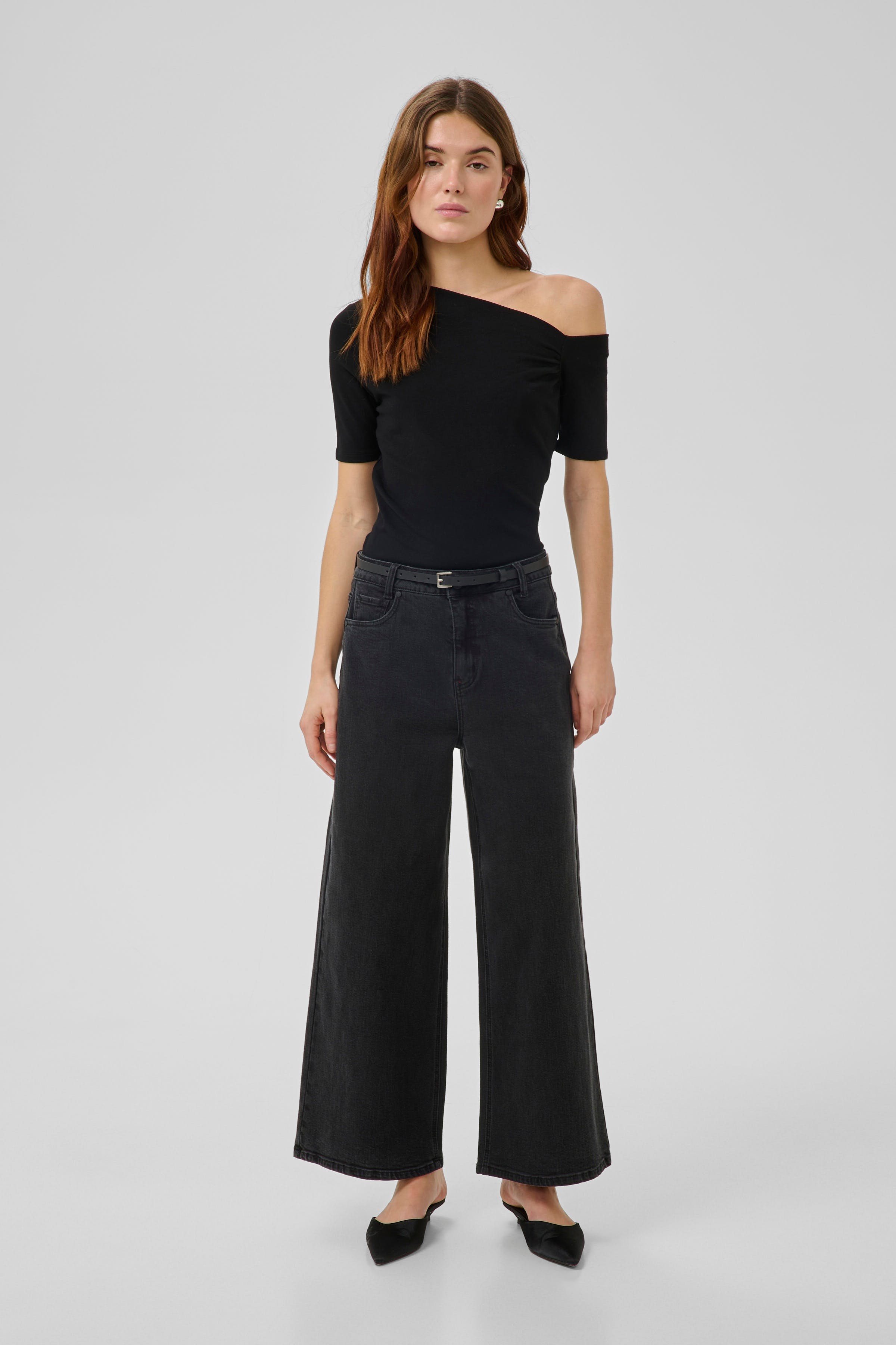 MWNupti Blouse LOOKBOOK FRONT 10705450-100031