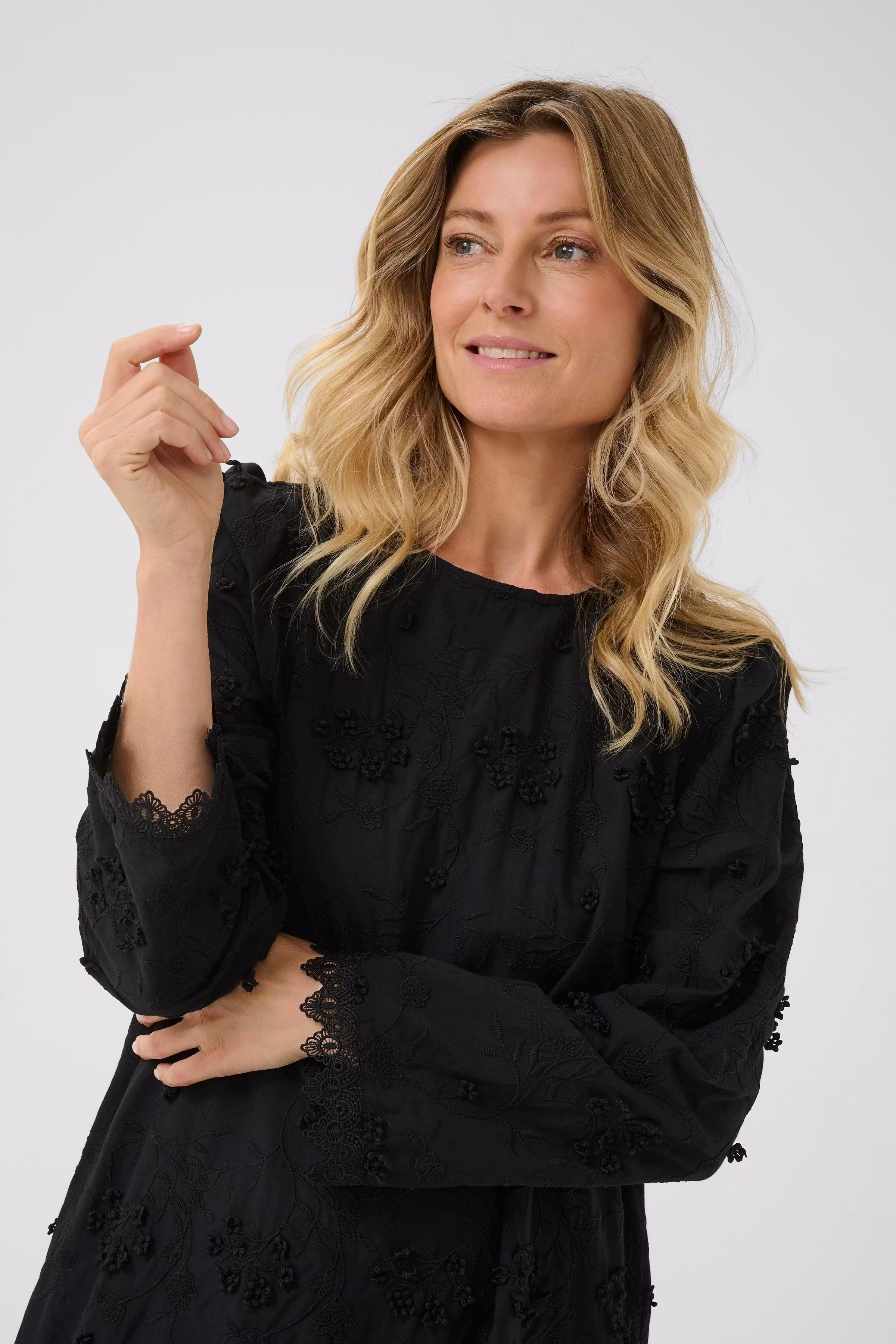 CRHilda Kjole LOOKBOOK DETAIL 10614156-100120