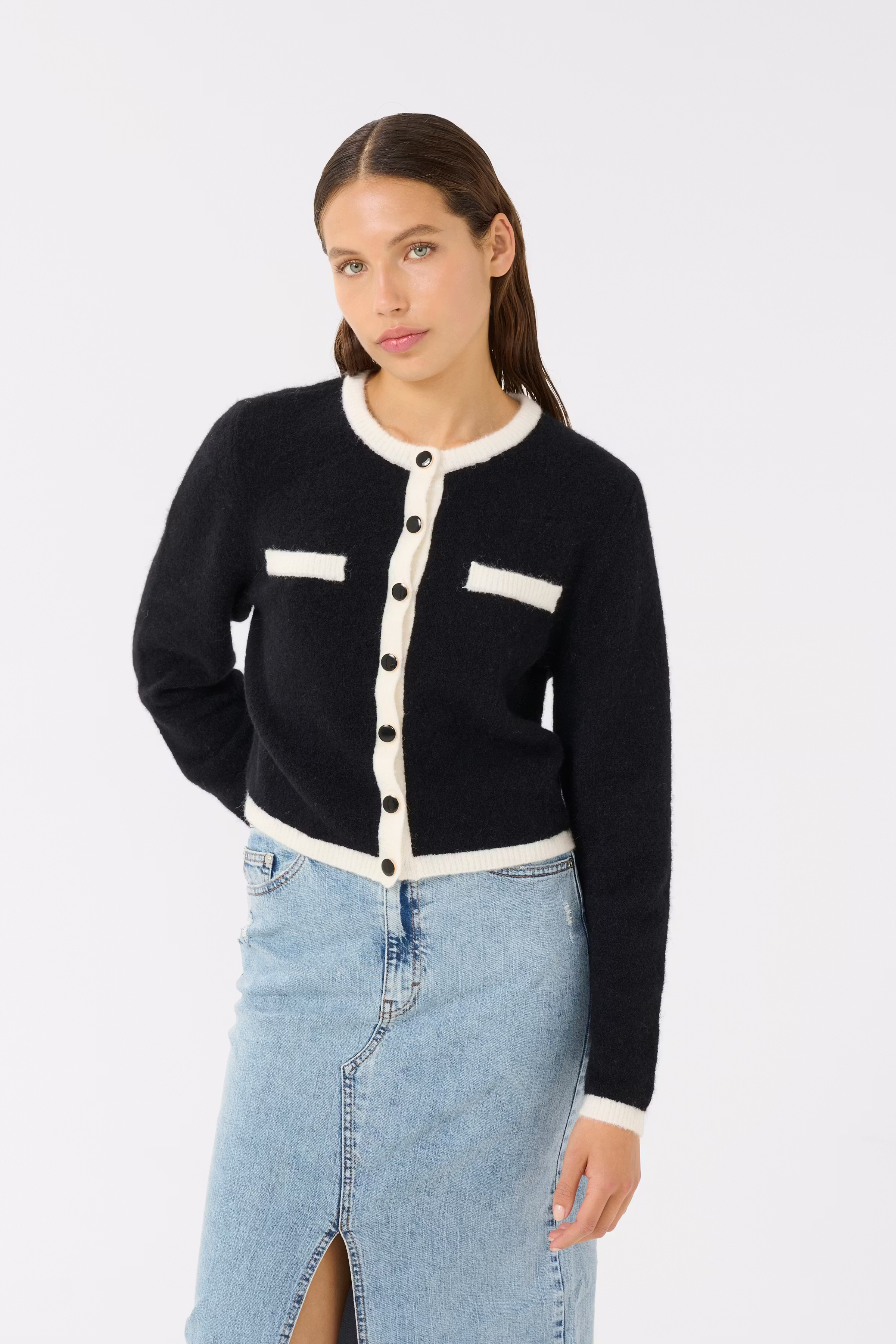 GZalpha Cardigan LOOKBOOK FRONT 10910459-107260