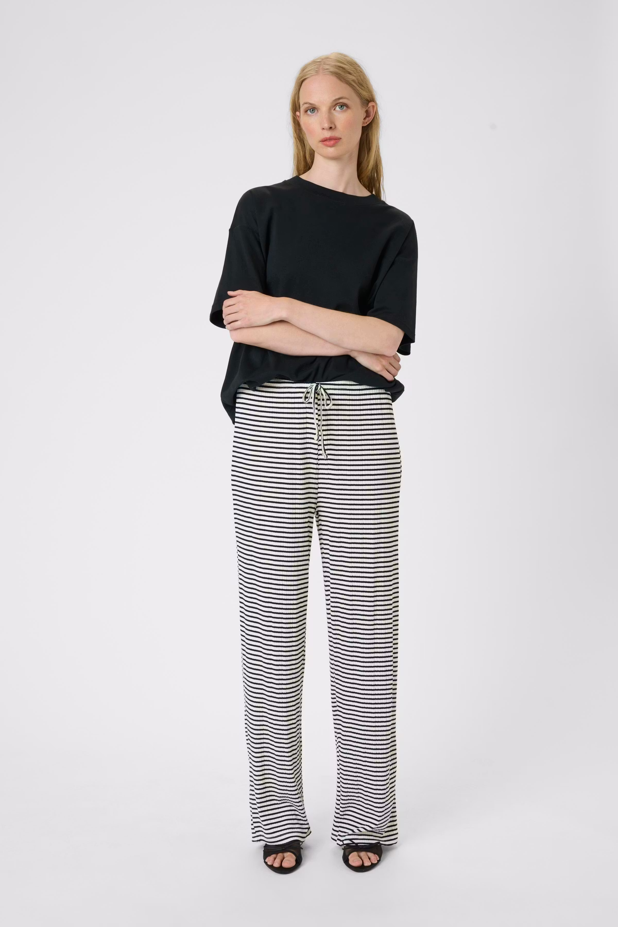 KBCandace Trousers LOOKBOOK FRONT 10105451-103953