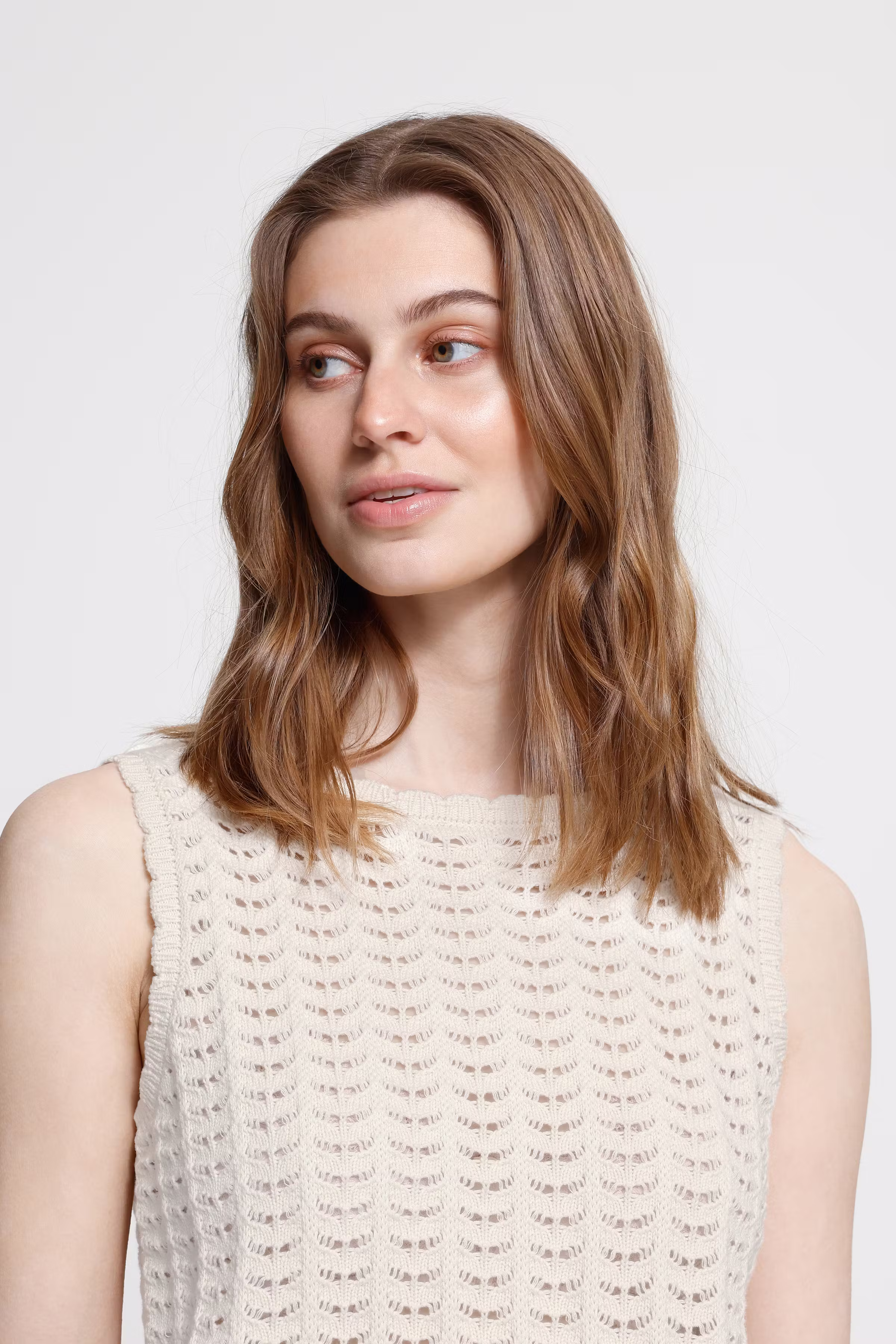 IHDOSIA Strikket vest LOOKBOOK DETAIL 20125703-130905