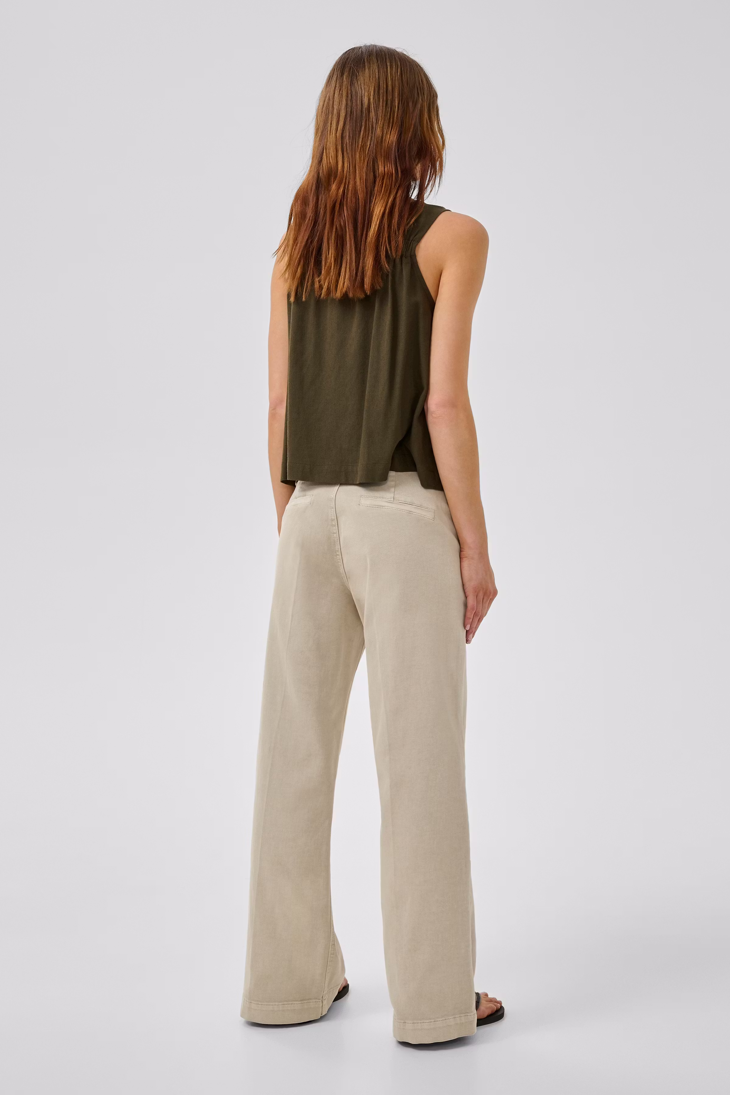 MWDIas Top LOOKBOOK BACK 10705578-190414