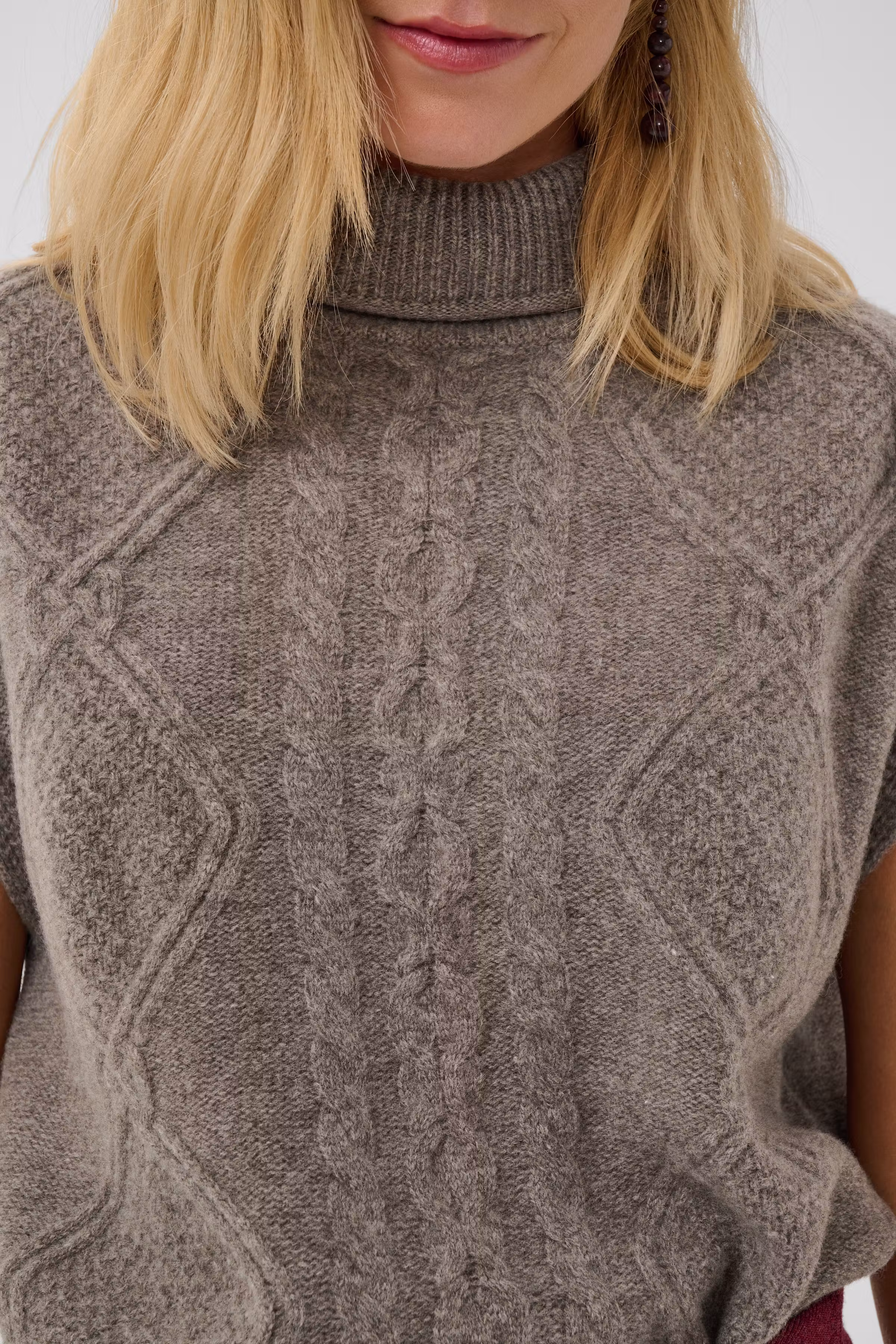 CUmonia Pullover LOOKBOOK DETAIL 50113580-1813041