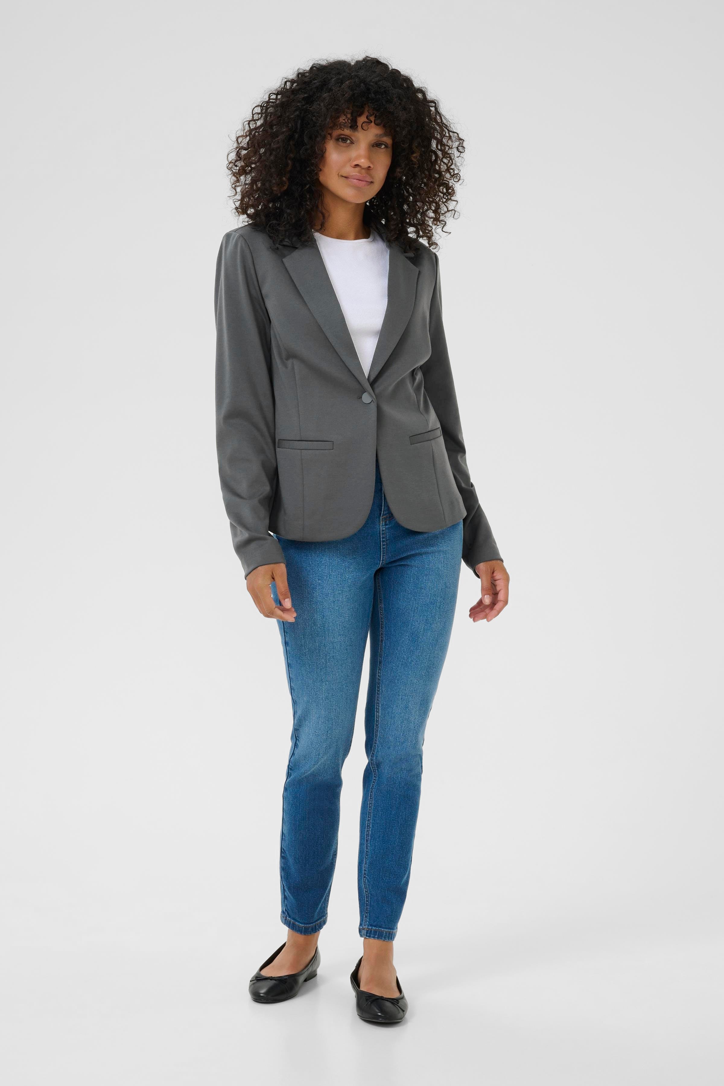 KAjenny Blazer LOOKBOOK FRONT 10508488-190205