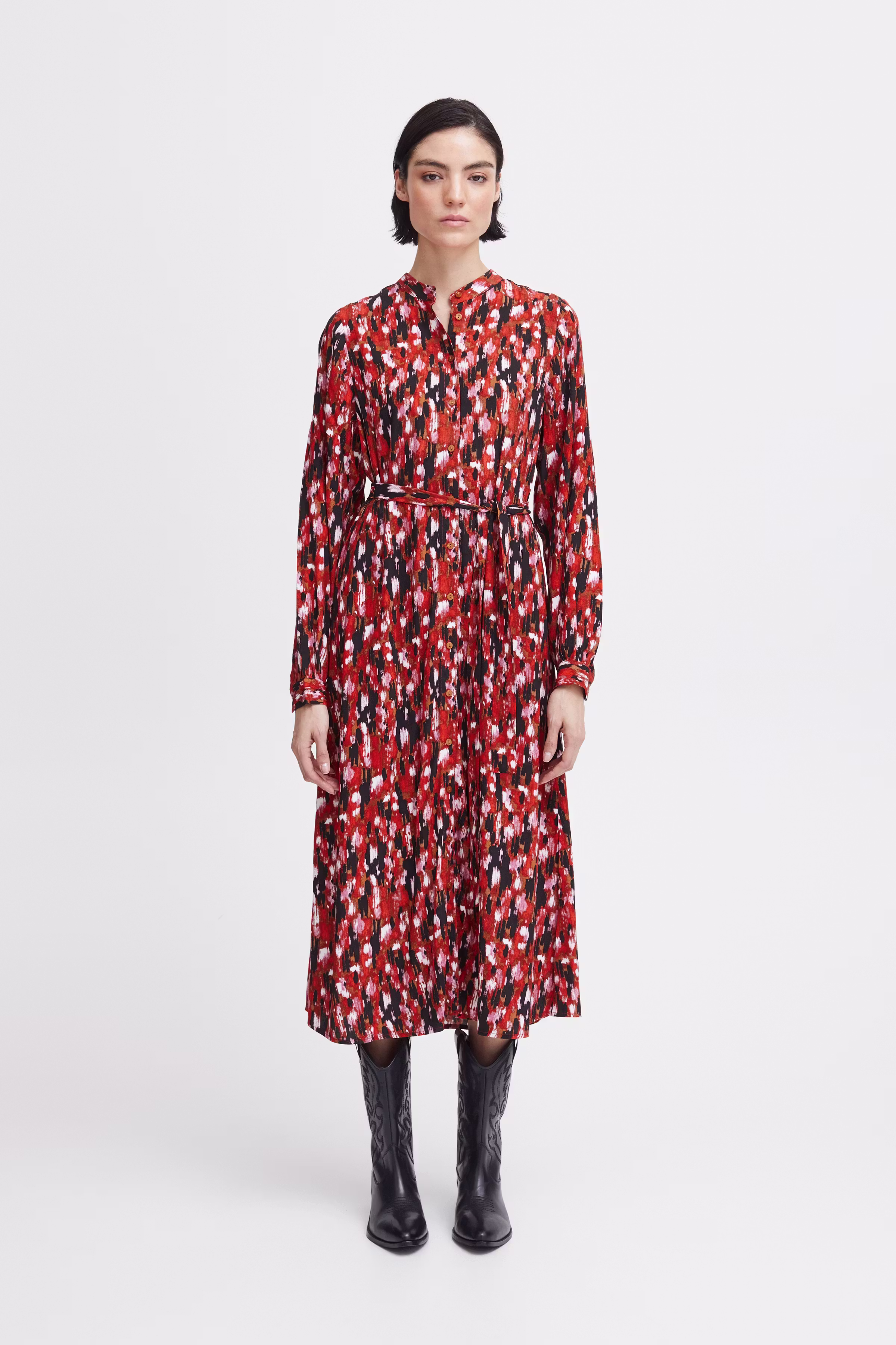 IHULLAMAY Kleid LOOKBOOK FRONT 20120240-202679