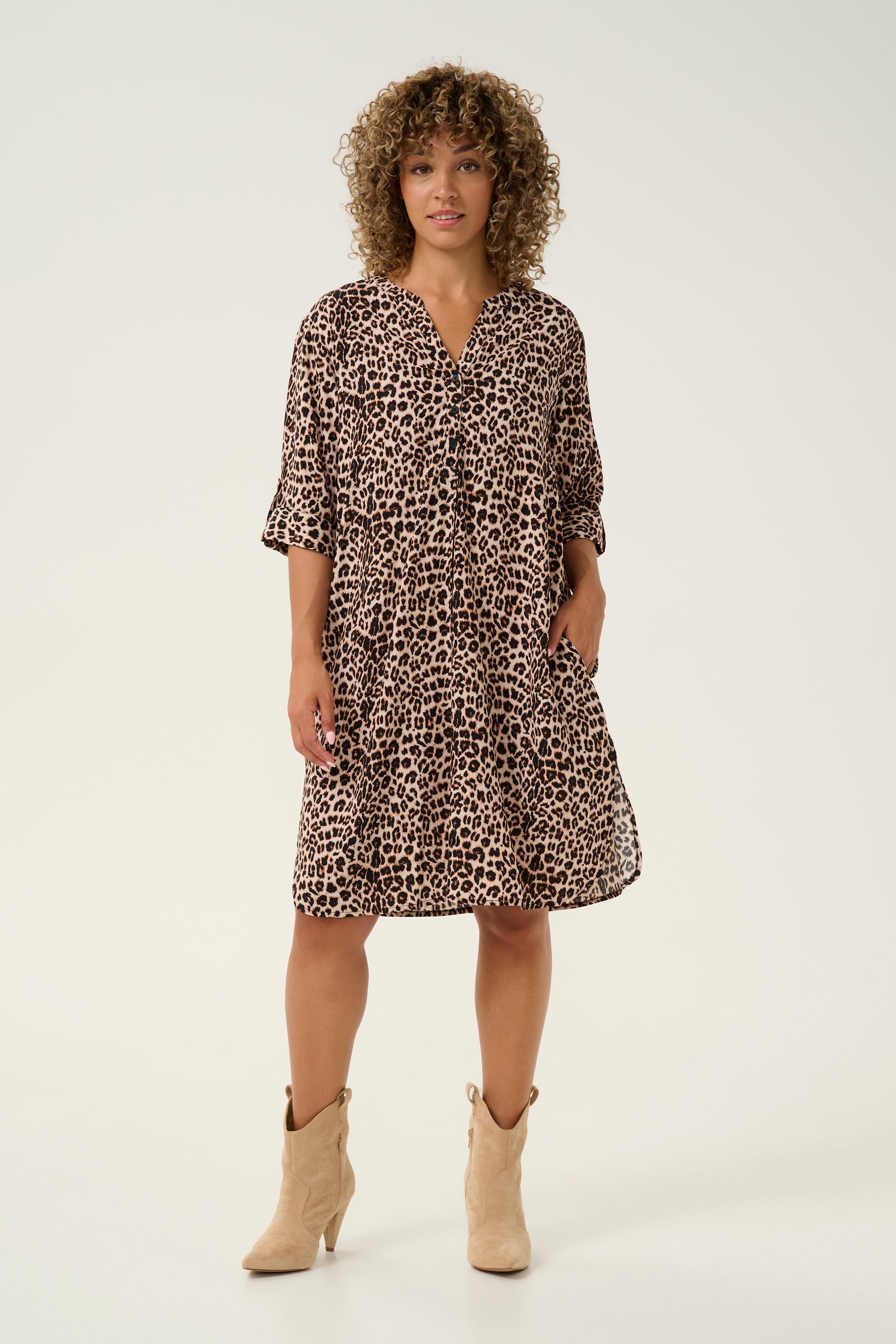 CRTiah Leopard kleid LOOKBOOK FRONT 10613379-103779