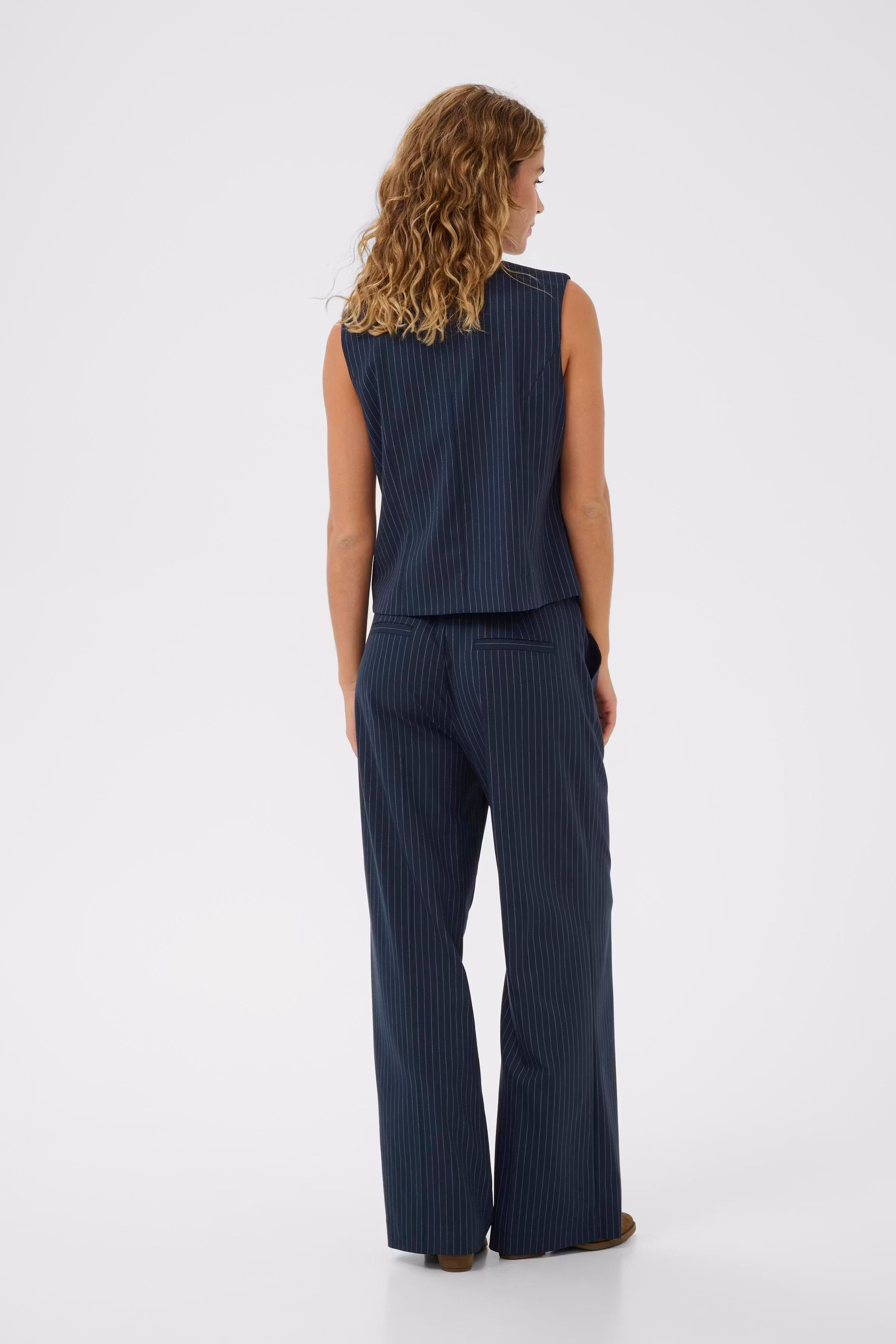 CRLorelie Weste LOOKBOOK BACK 10614553-193923