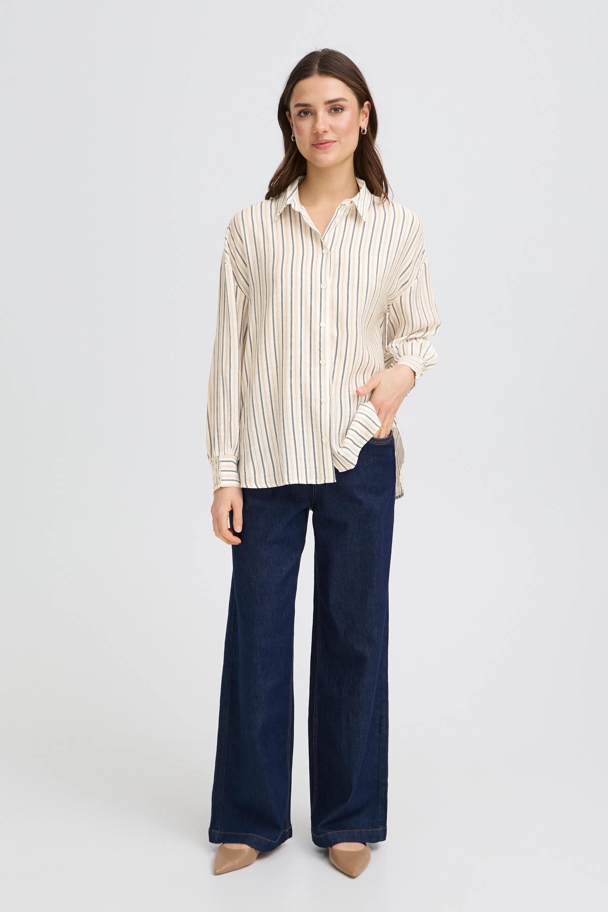 FRARIANA Skjorte LOOKBOOK FRONT 20617536-900007675