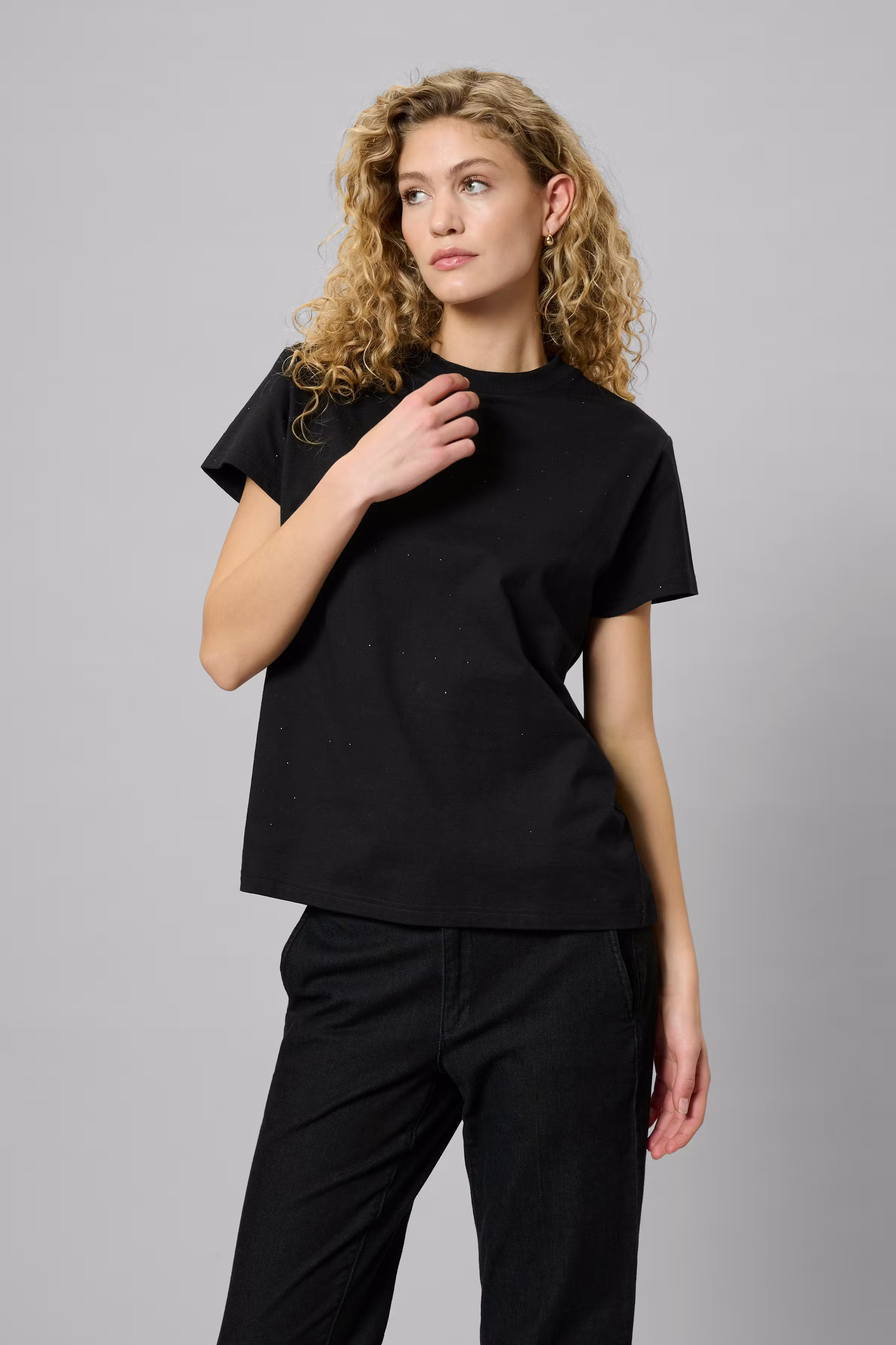 HanneMW Rhinestone T-shirt LOOKBOOK FRONT 10704934-100031