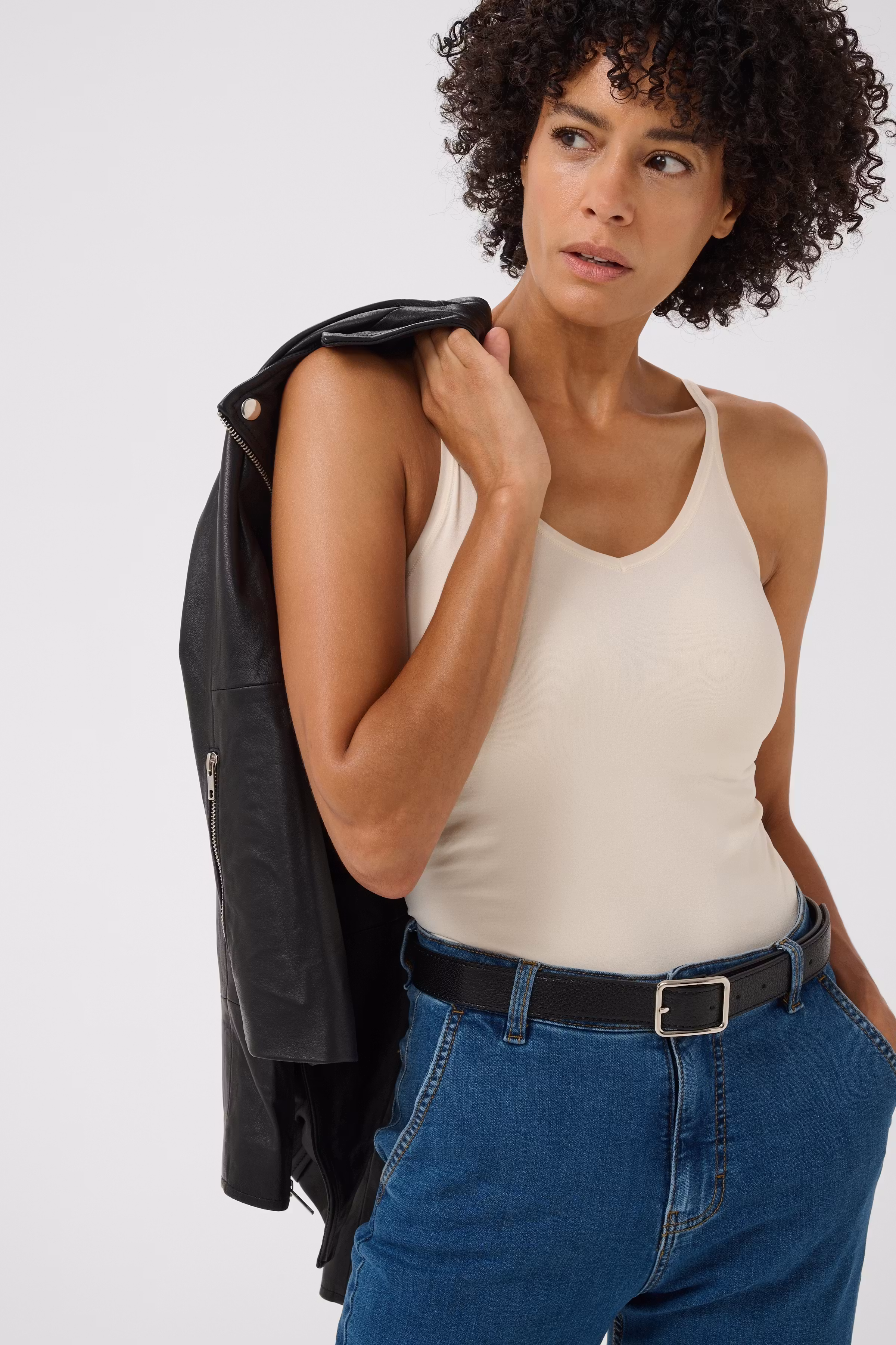 HyddaPW Top LOOKBOOK DETAIL 30307365-120304
