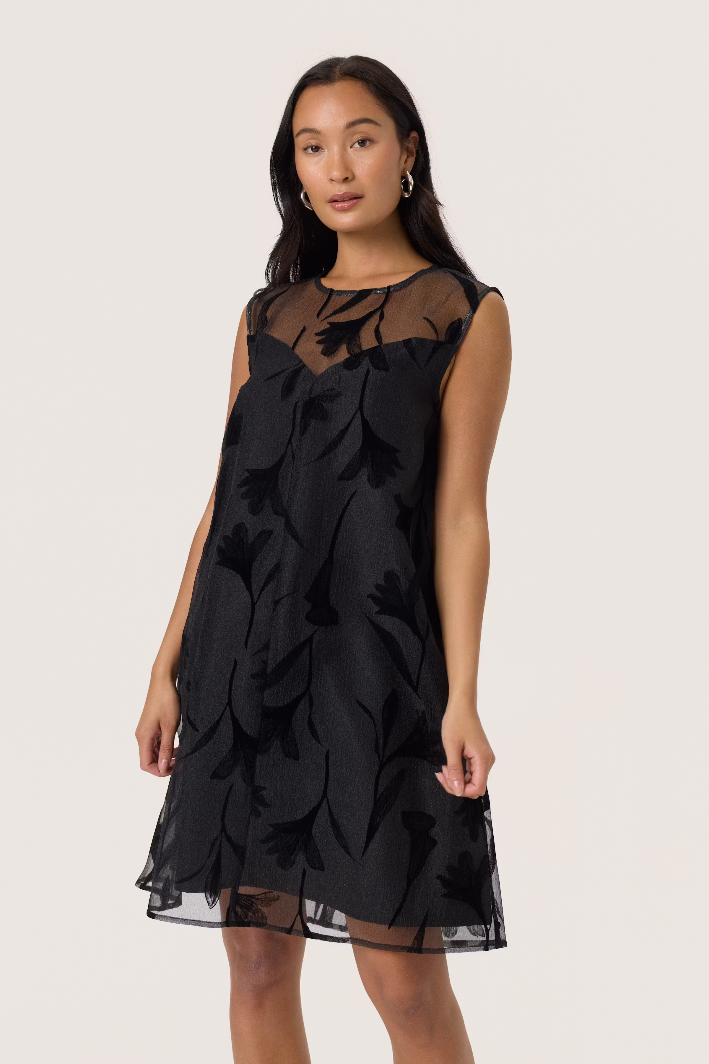 SLPhilomena Kjole LOOKBOOK FRONT 30408735-194008