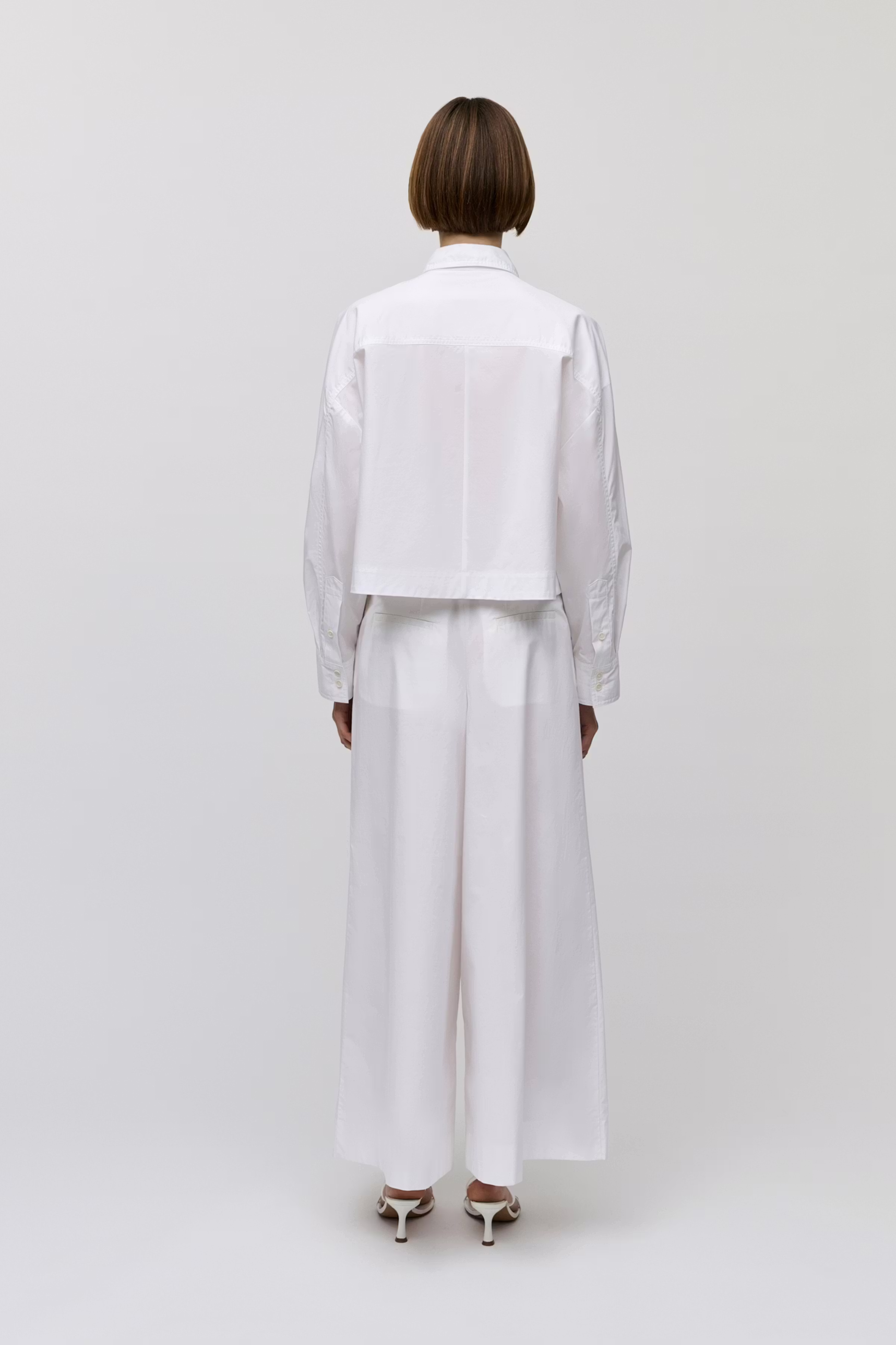 BRITTNEY Blouse LOOKBOOK BACK 30600489-WH001