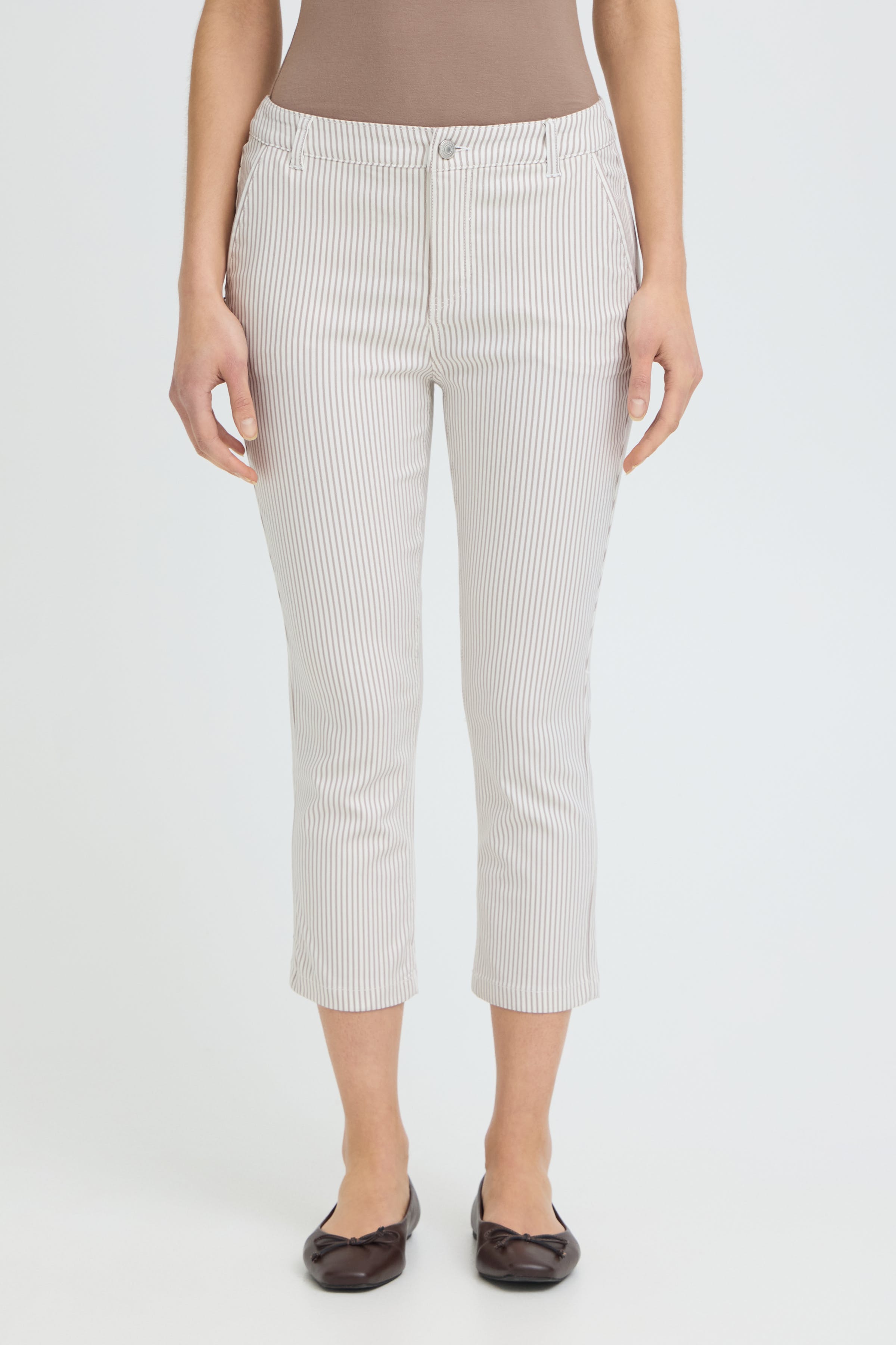 FRENA Capribroek LOOKBOOK FRONT 20617767-900008422