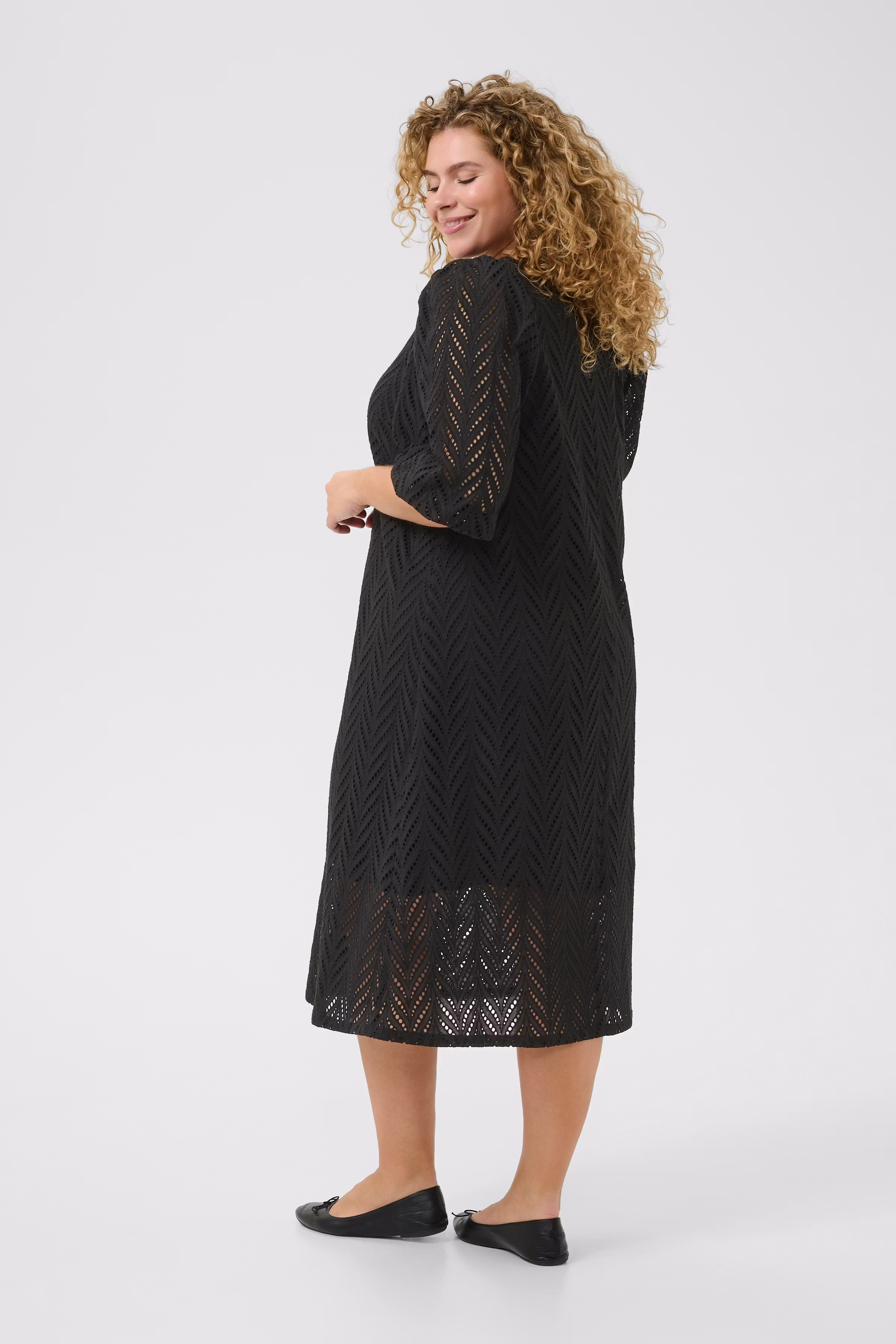 KCmasia Kleid LOOKBOOK BACK 10583391-100121