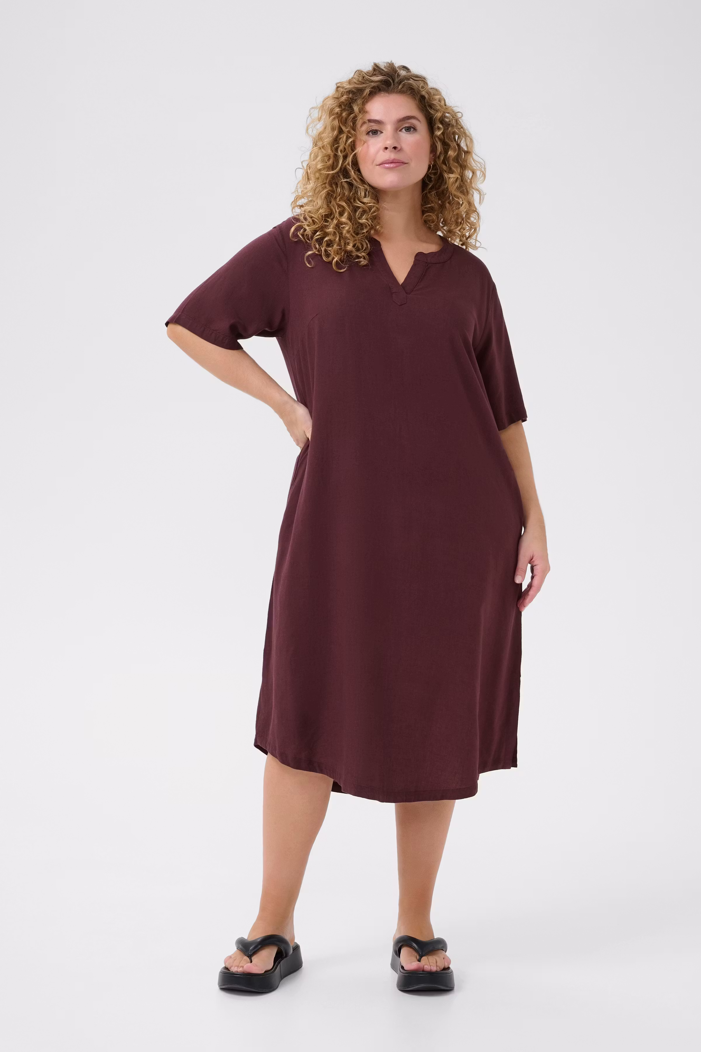 KCmille Linen dress LOOKBOOK FRONT 10582218-191619