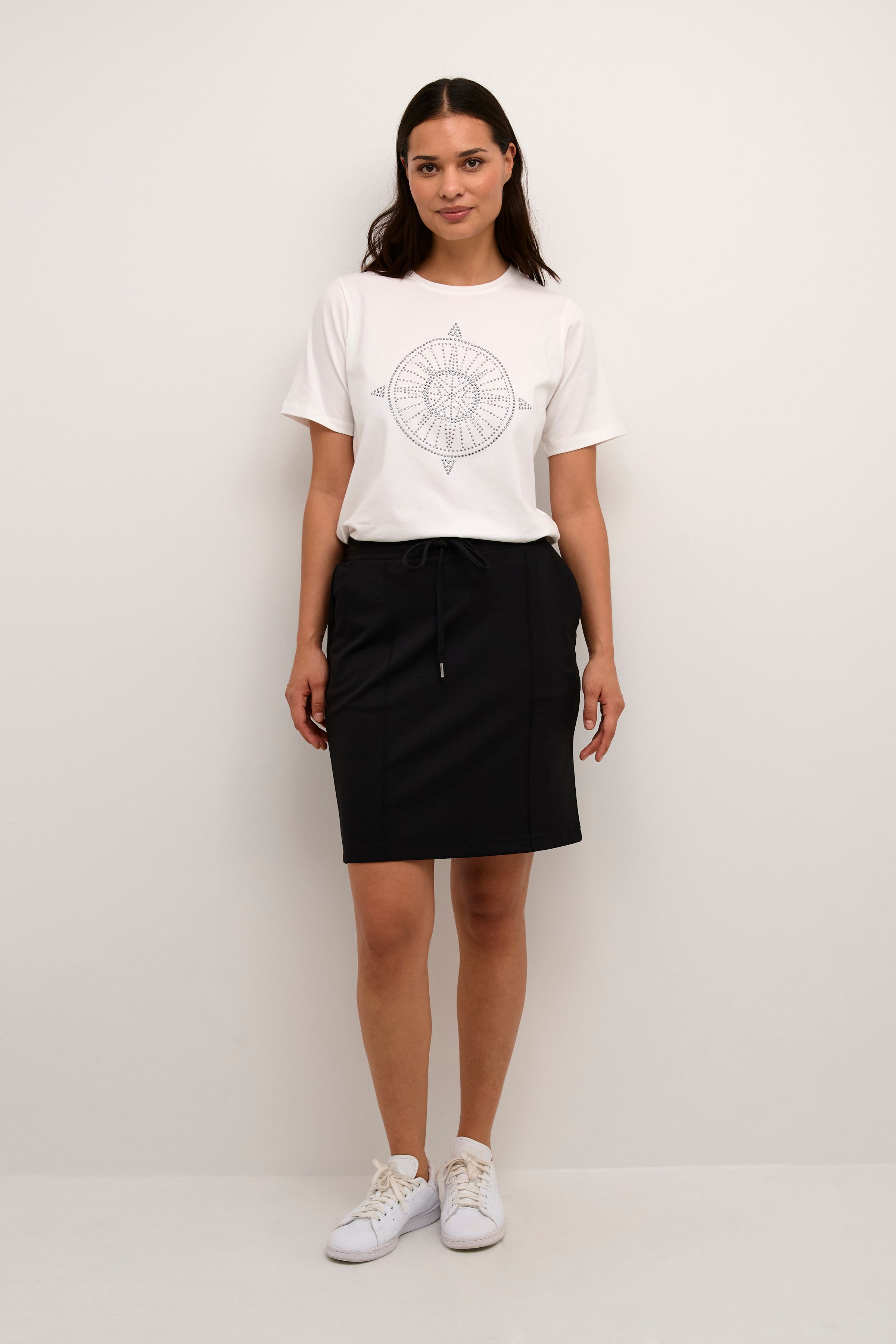 CUeloise Skirt LOOKBOOK FRONT 50110521-500012