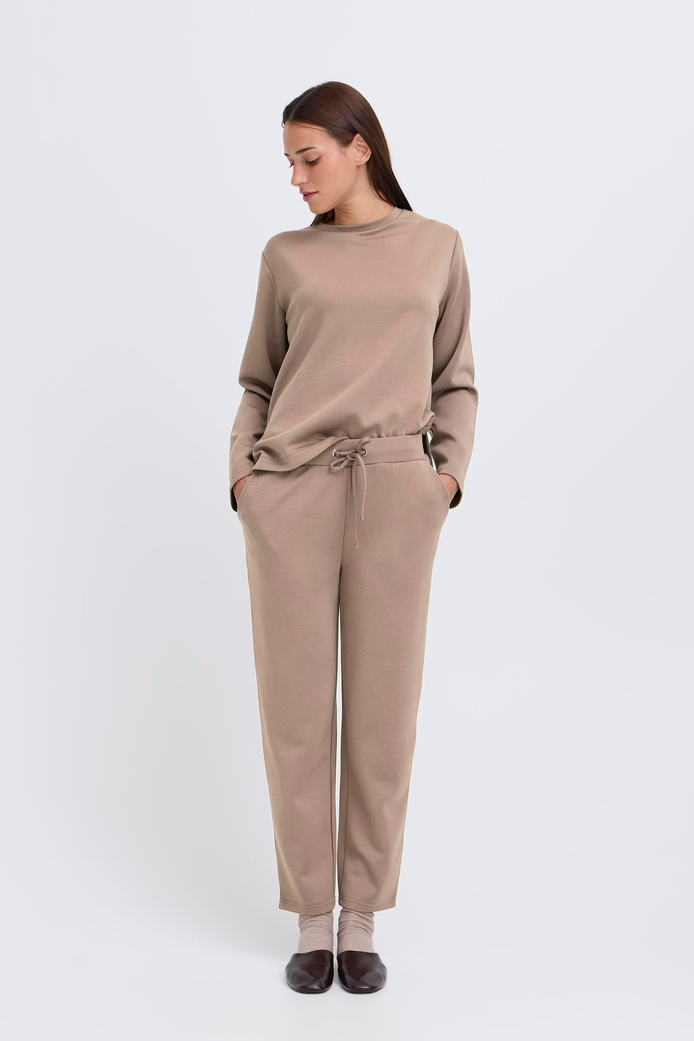 BYPUSTI Bukser LOOKBOOK FRONT 20816265-181112